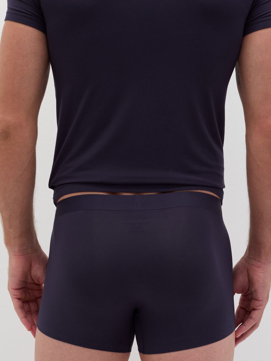 Boxer in modal stretch_3