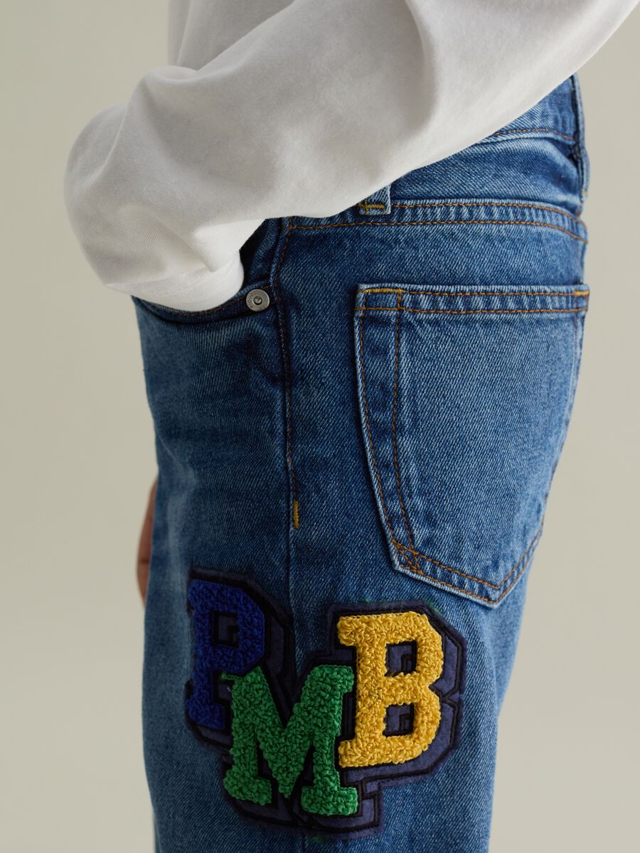 Five-pocket jeans with bouclé patch_2