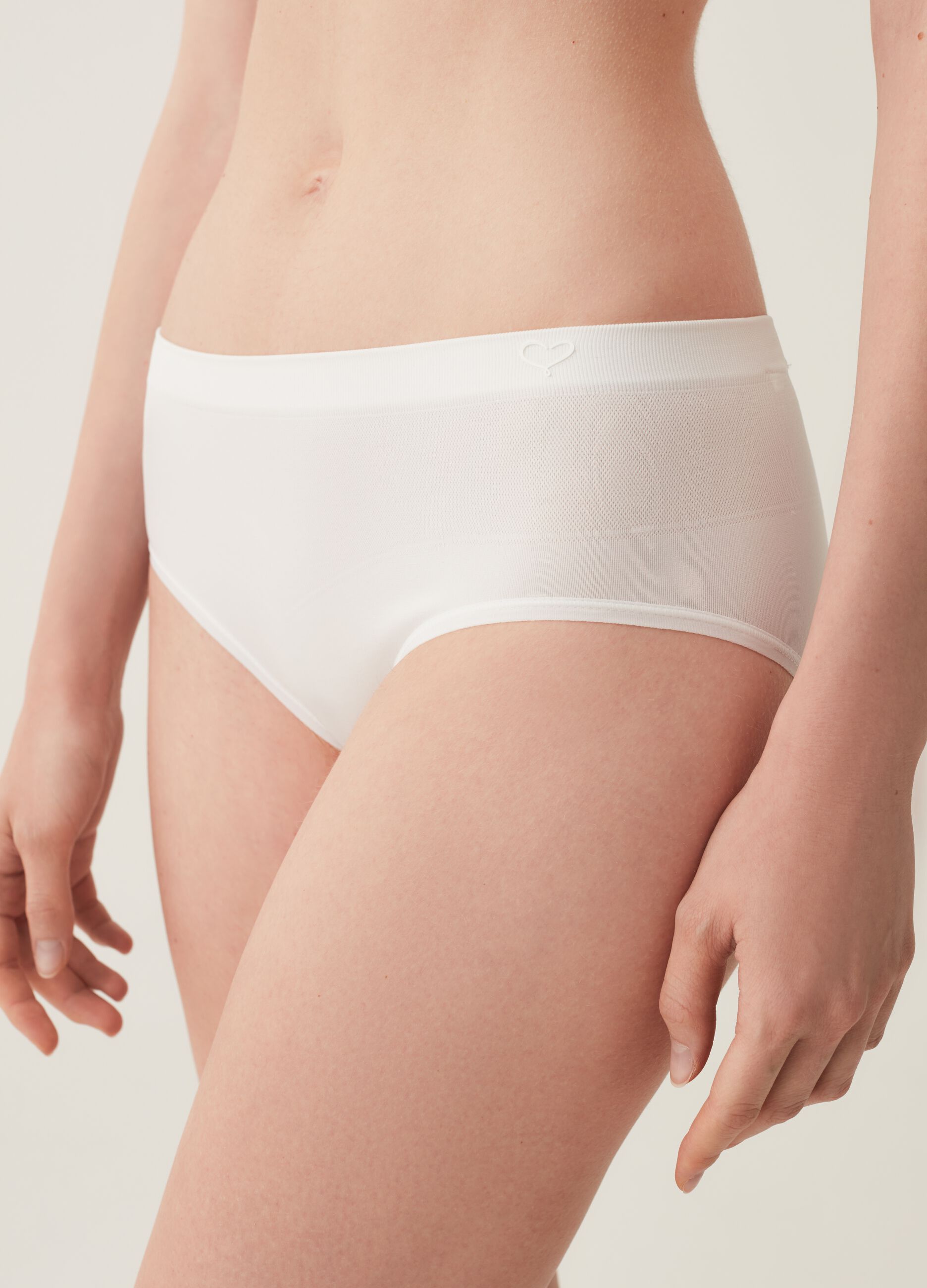 The One seamless briefs in microfibre