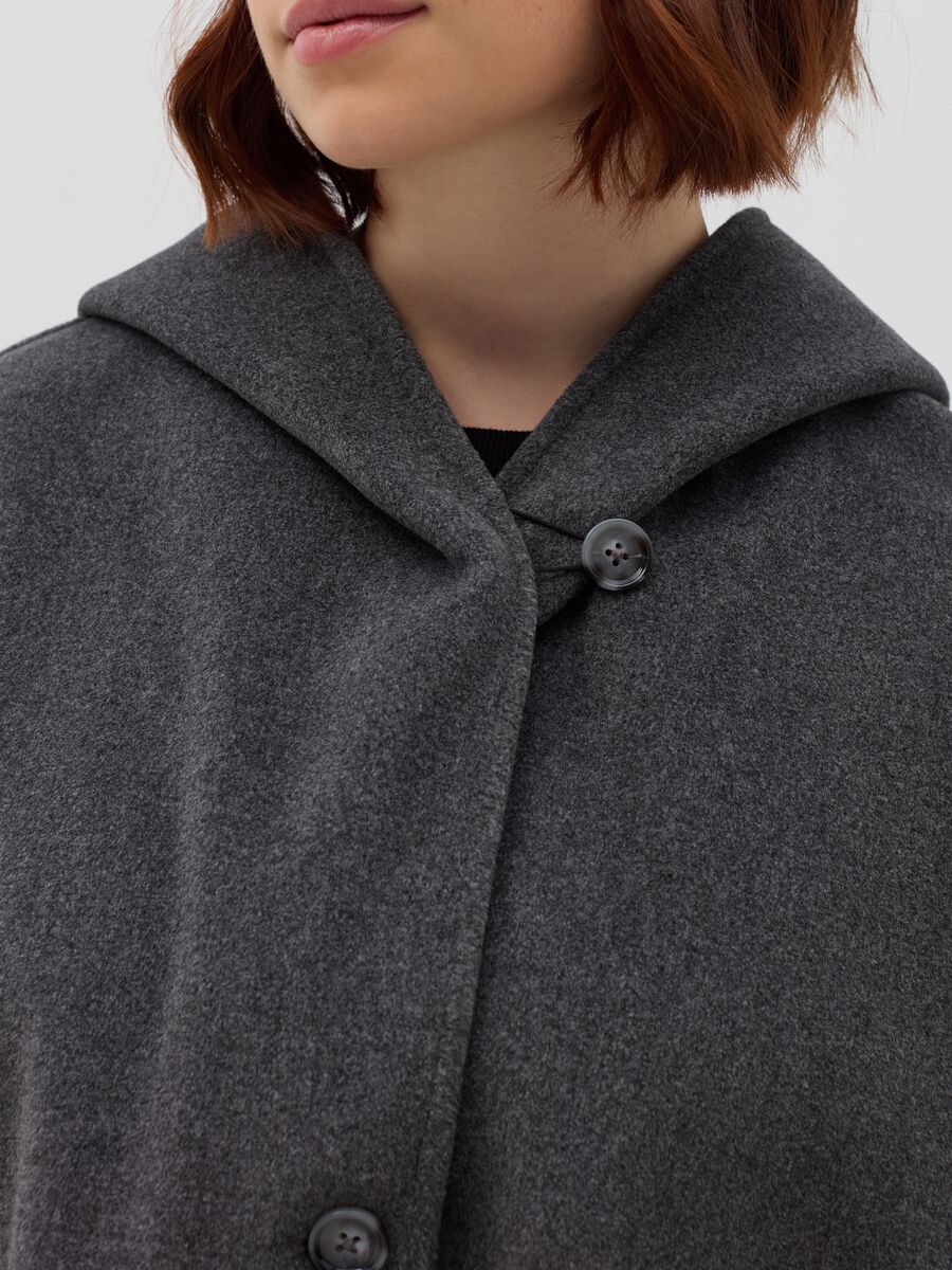 Curvy coat with hood_2