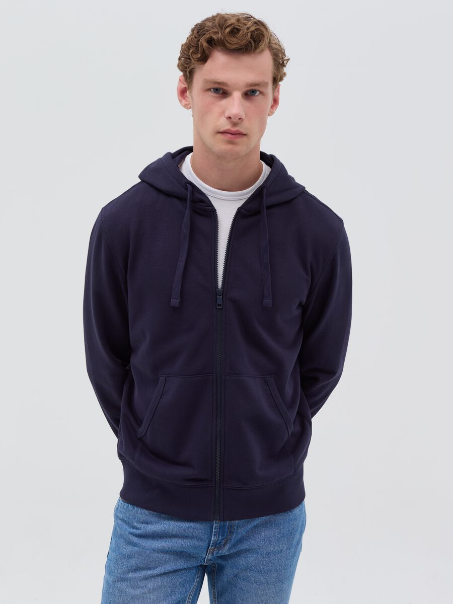 Full-zip sweatshirt with hood_1