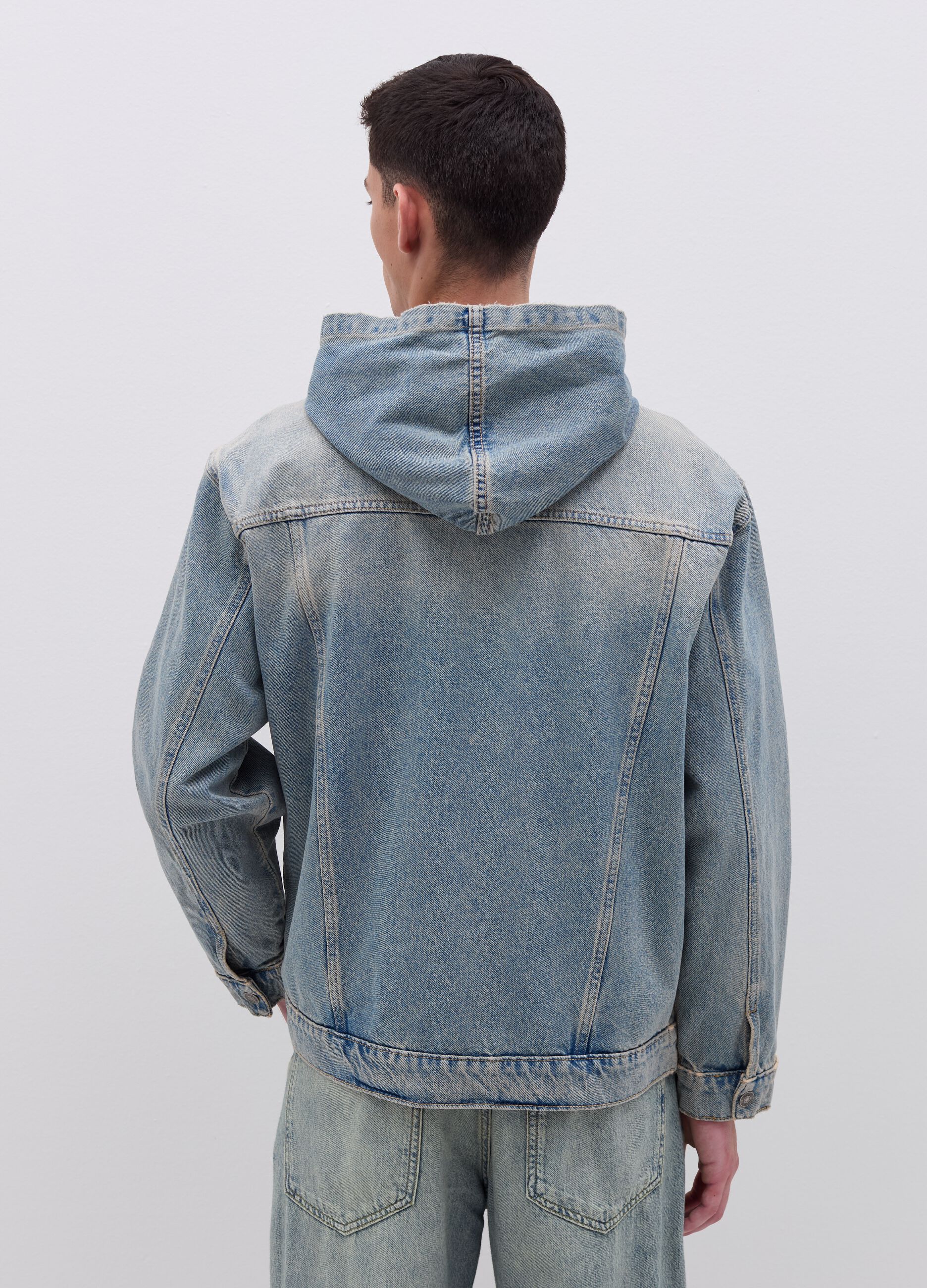 Short denim jacket with hood