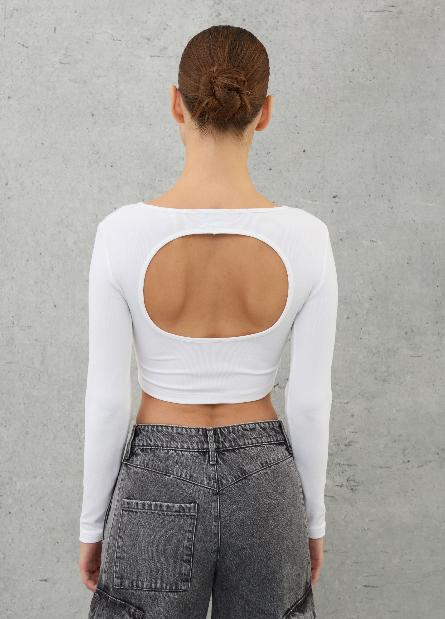 Cut Out Crop Longsleeve White