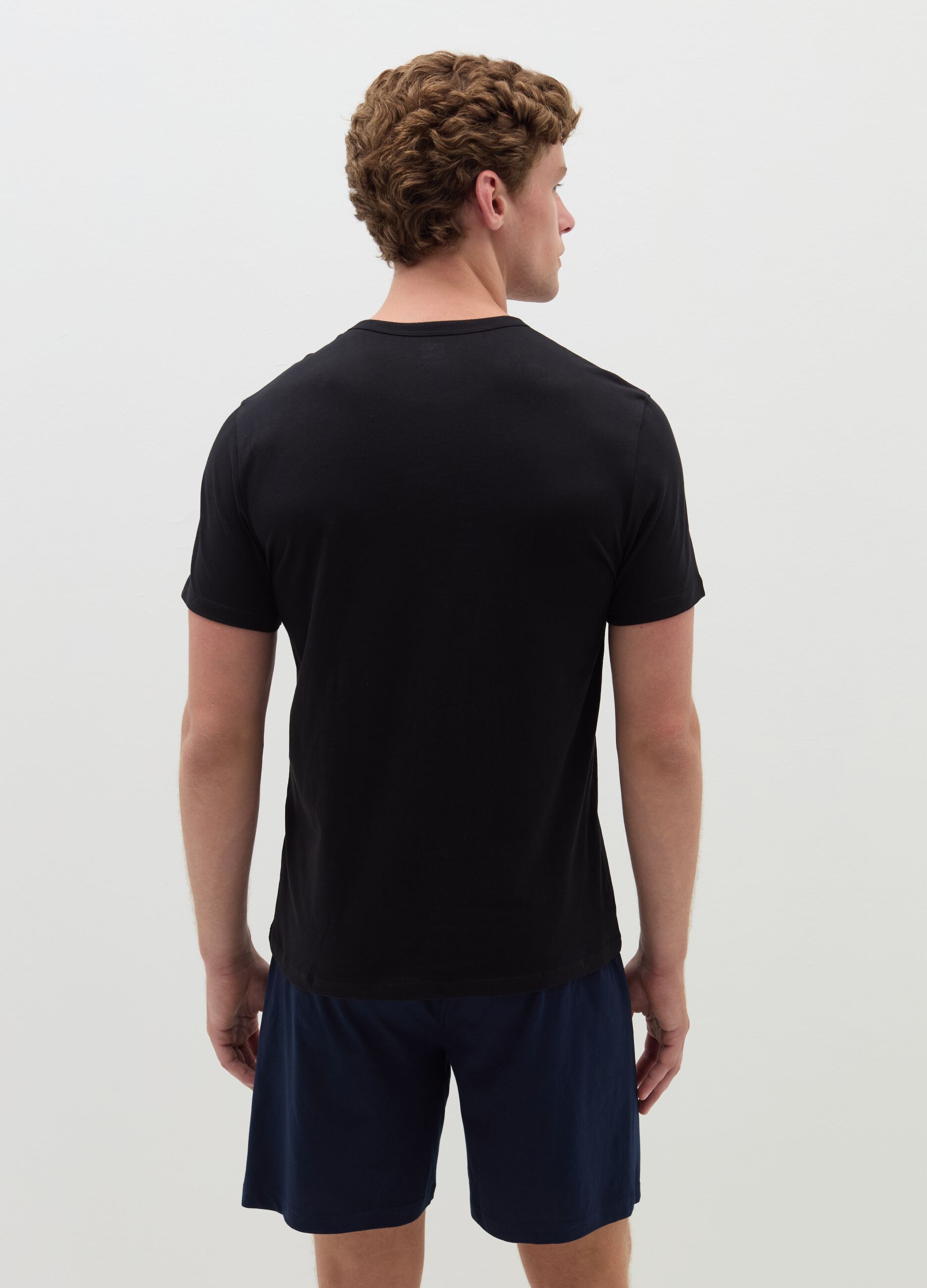 Two-pack undershirts with round neck in jersey