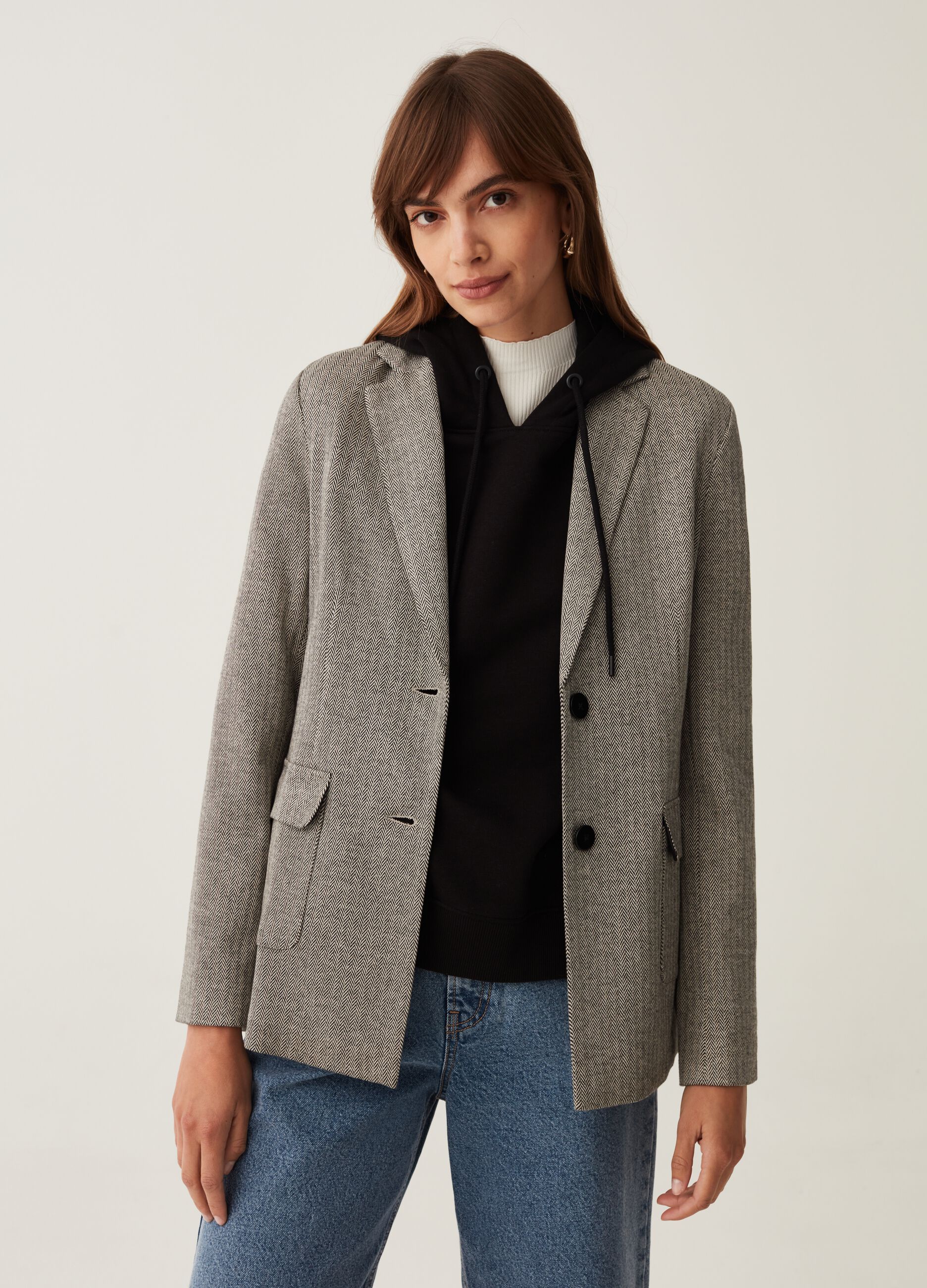 Single-breasted blazer with pockets