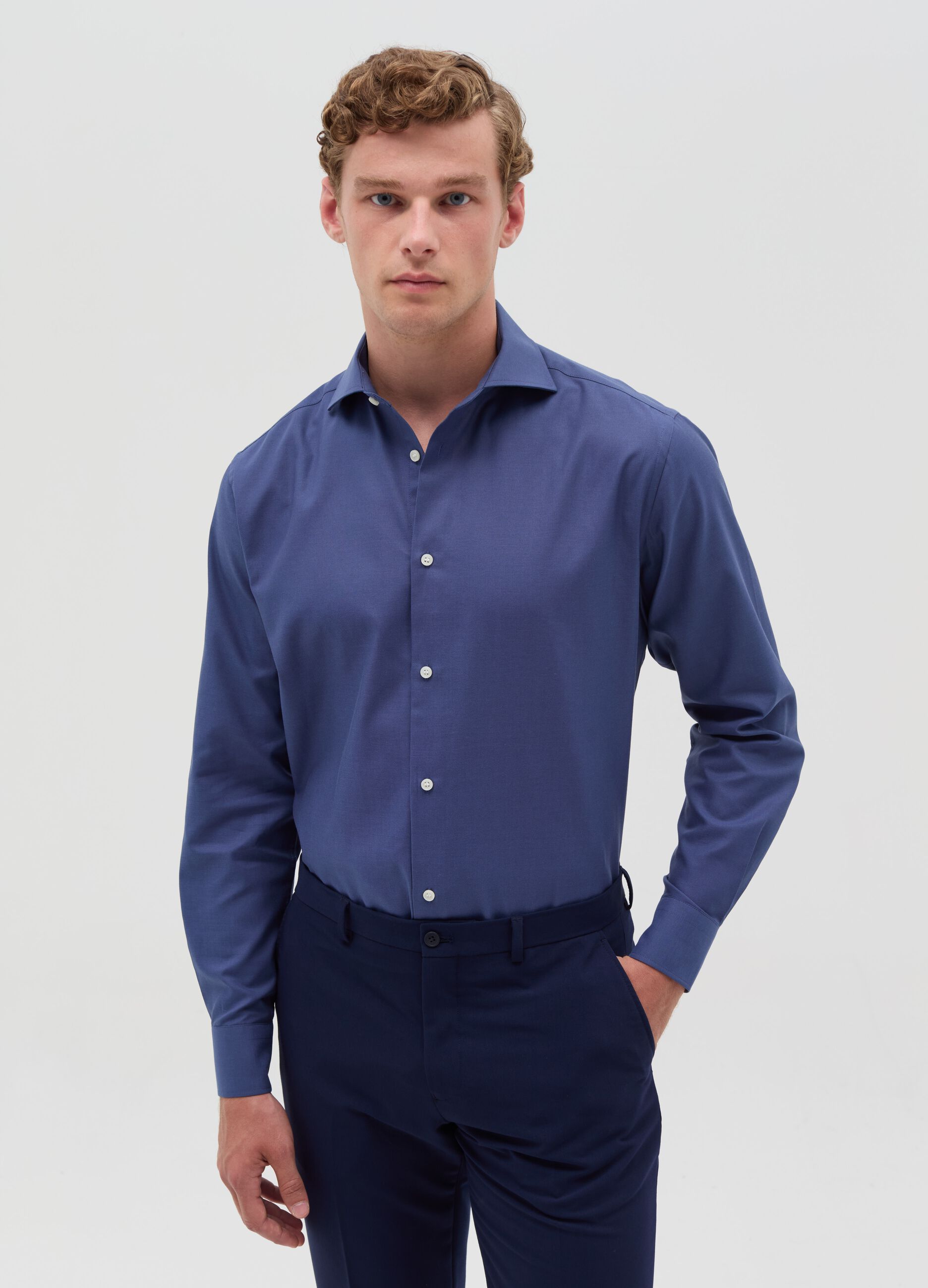 Solid colour regular-fit easy-iron shirt