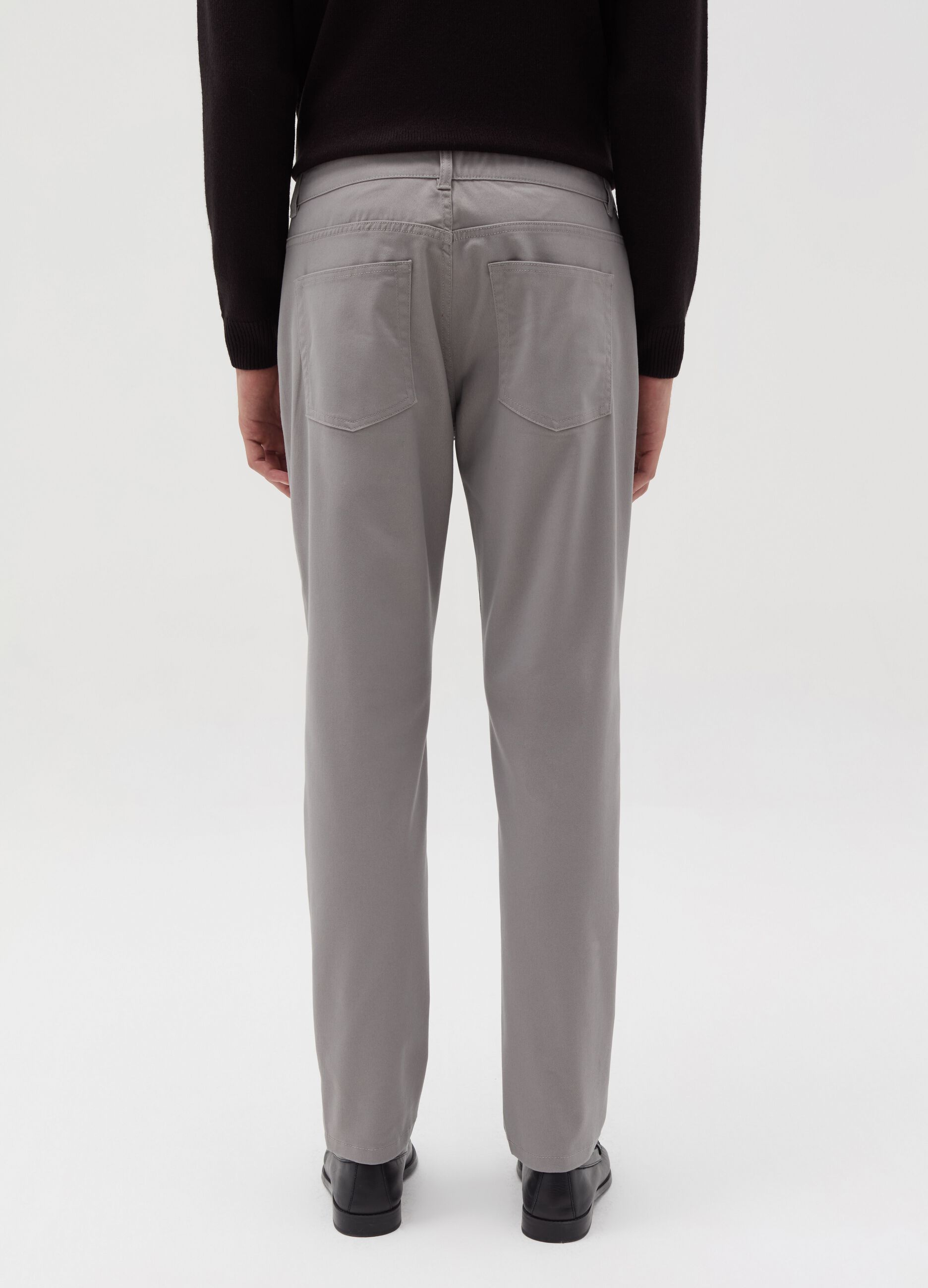 Slim-fit twill trousers with five pockets