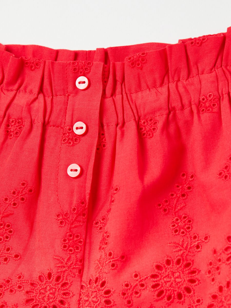 Shorts in broderie anglaise cotton_2
