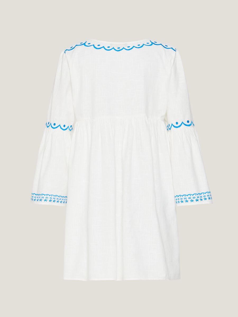 Beach cover-up dress with ethnic embroidery_5