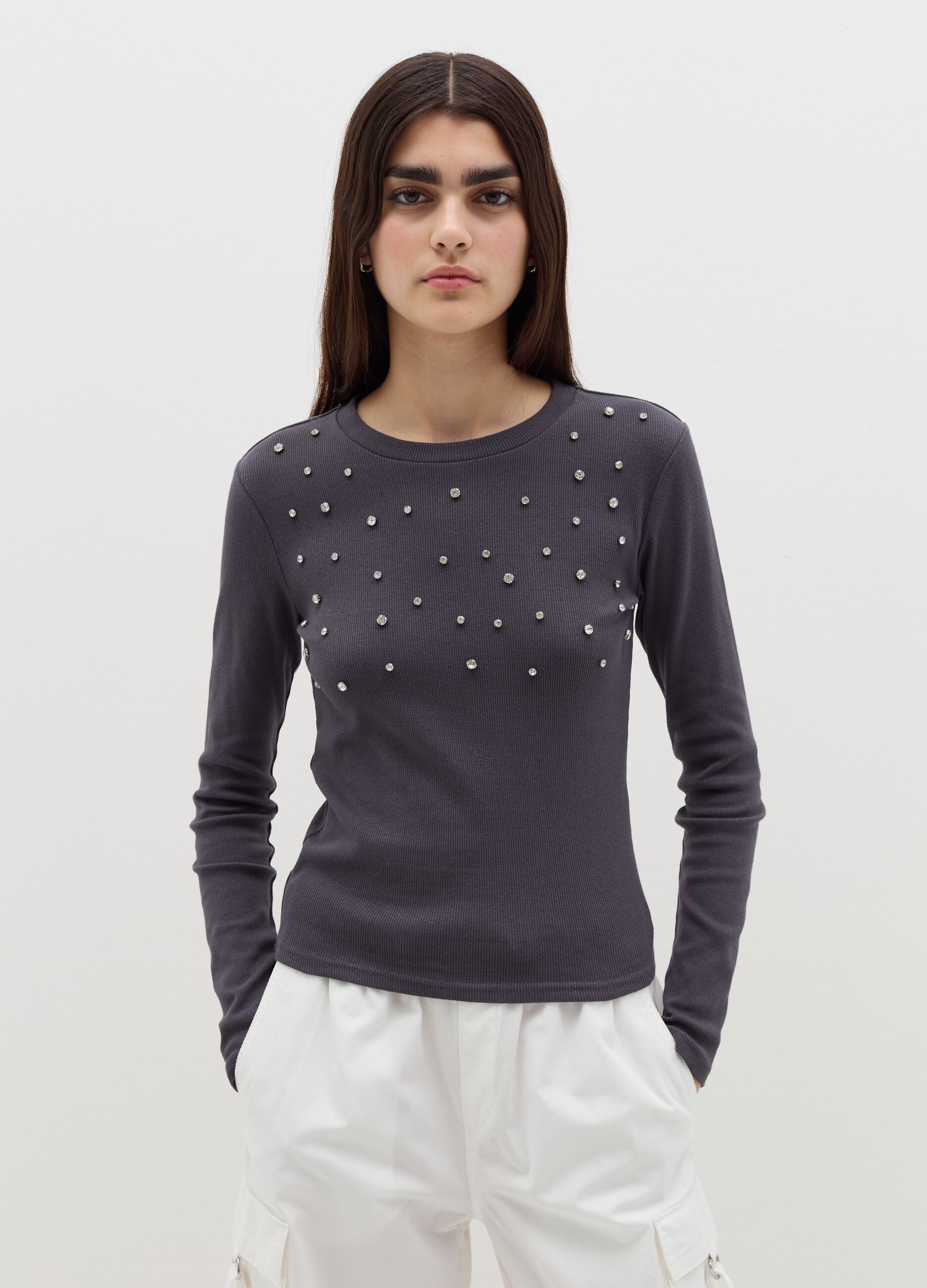 T-shirt a maniche lunghe con strass