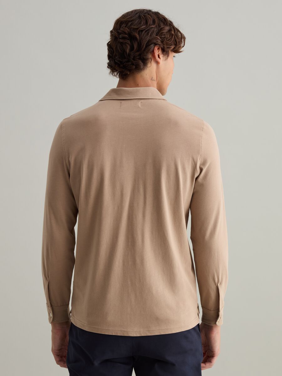 Contemporary long-sleeved polo shirt in organic cotton_3