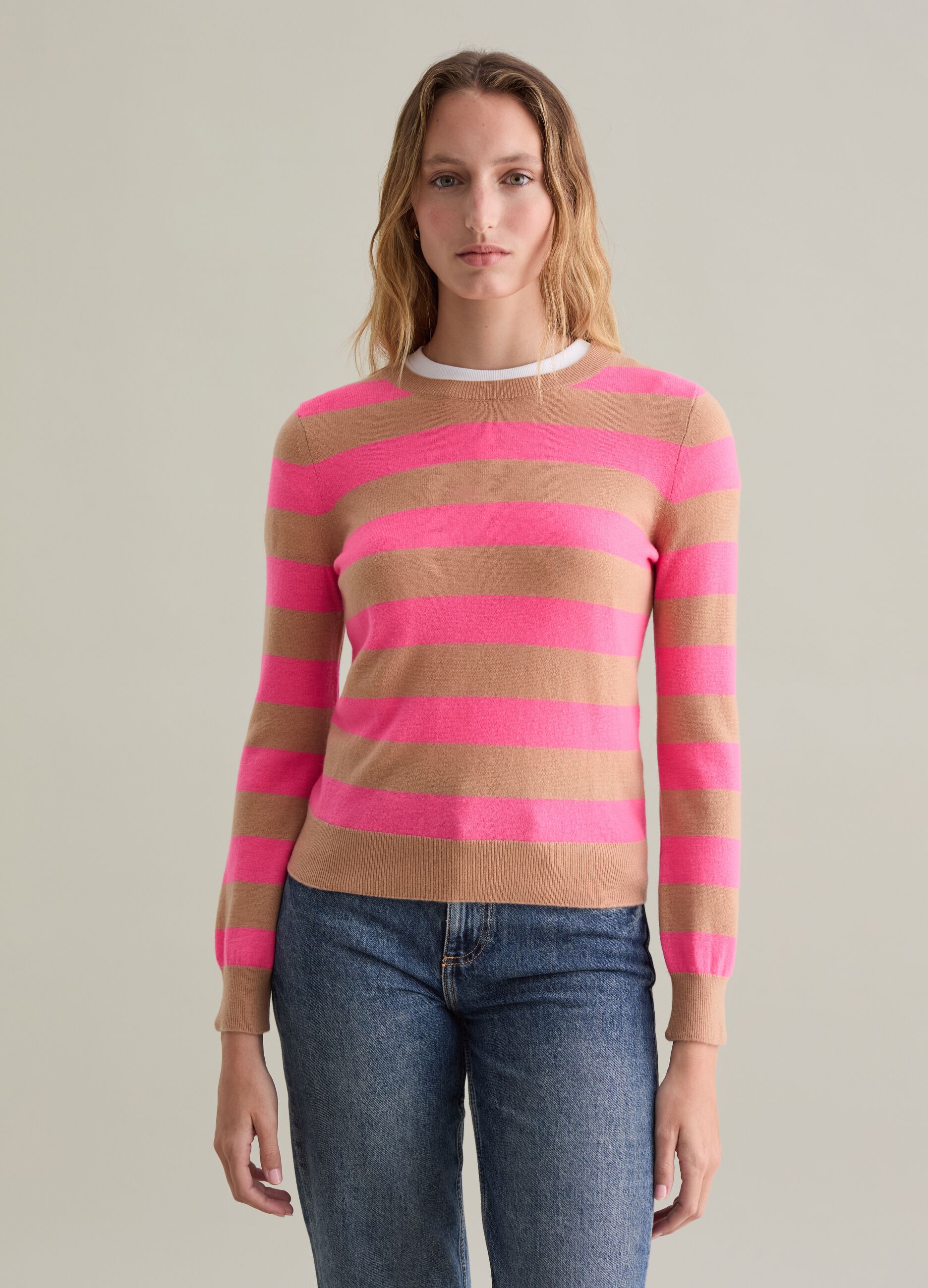 Pullover with round neck in striped wool