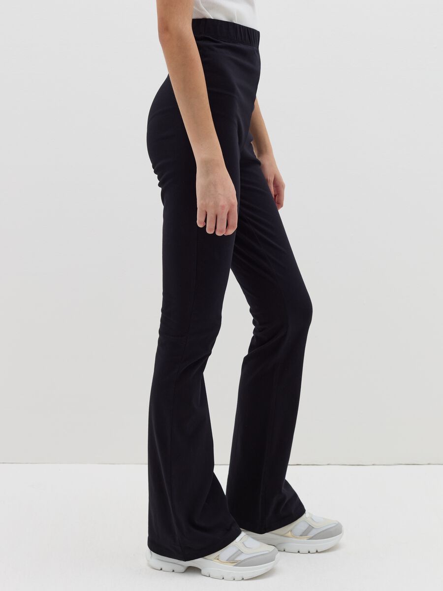 Leggings flare fit in cotone stretch_2