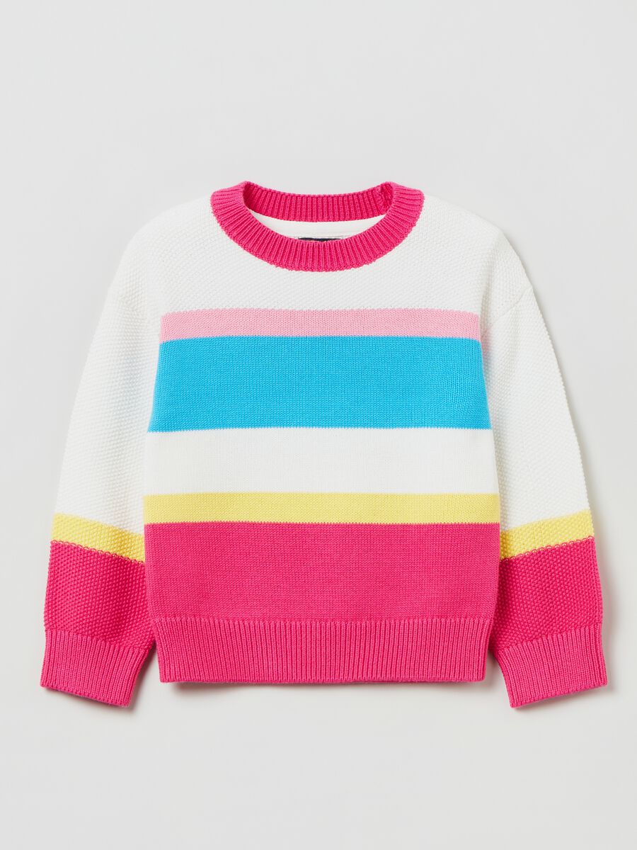 Pullover with round neck and striped pattern_0