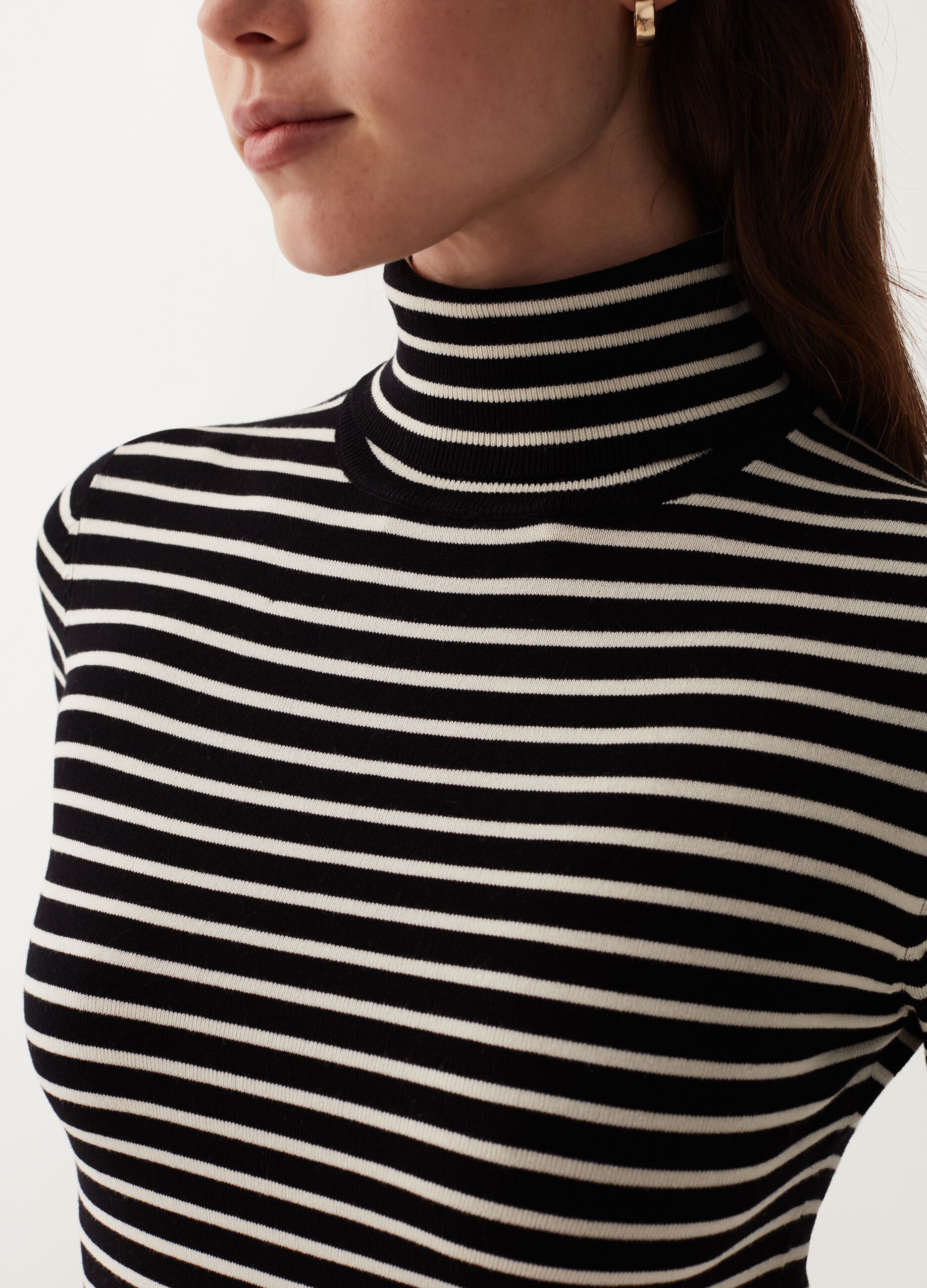 T-shirt with high neck and striped pattern