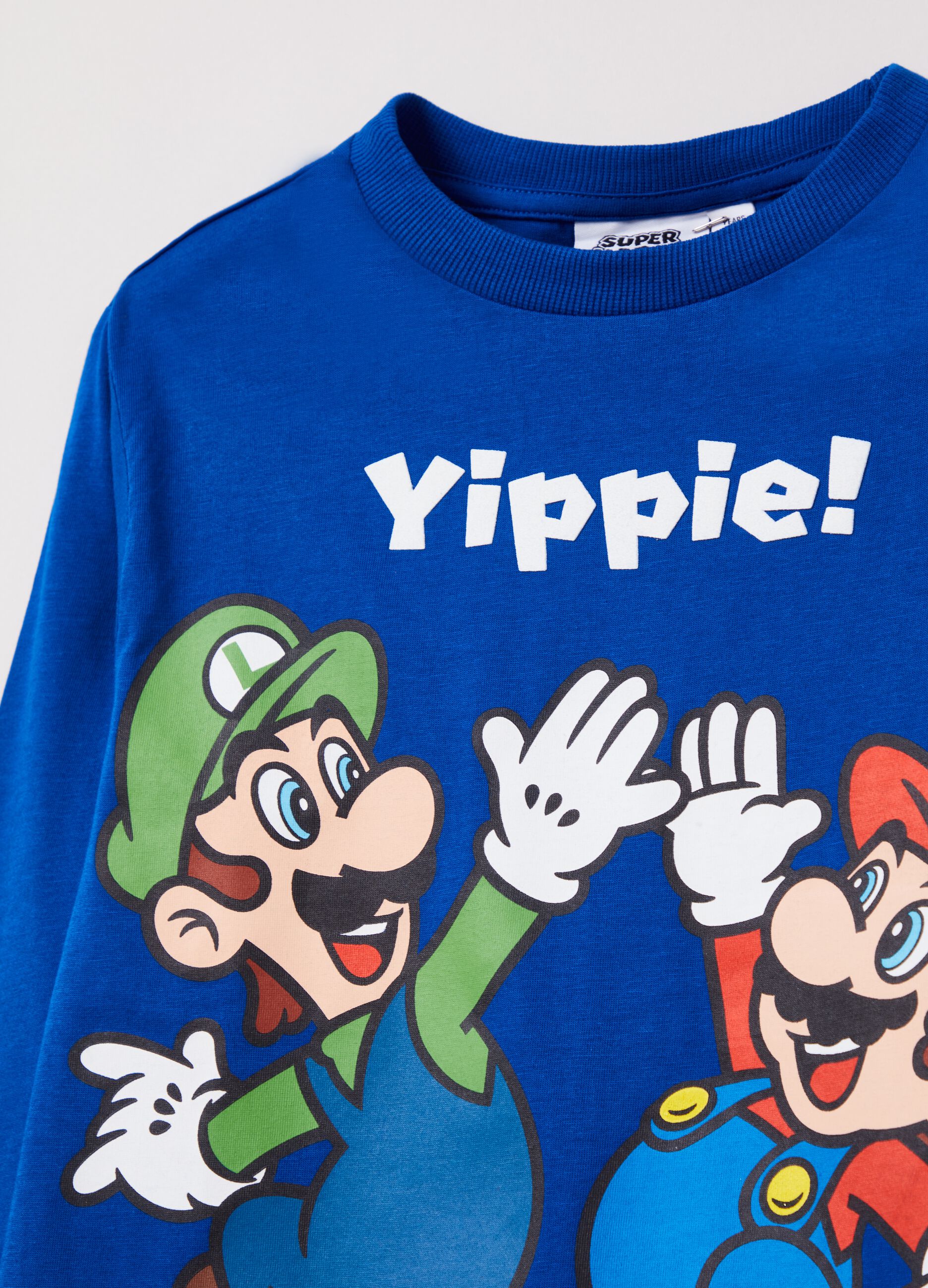 T-shirt with long sleeves and Super Mario™ print