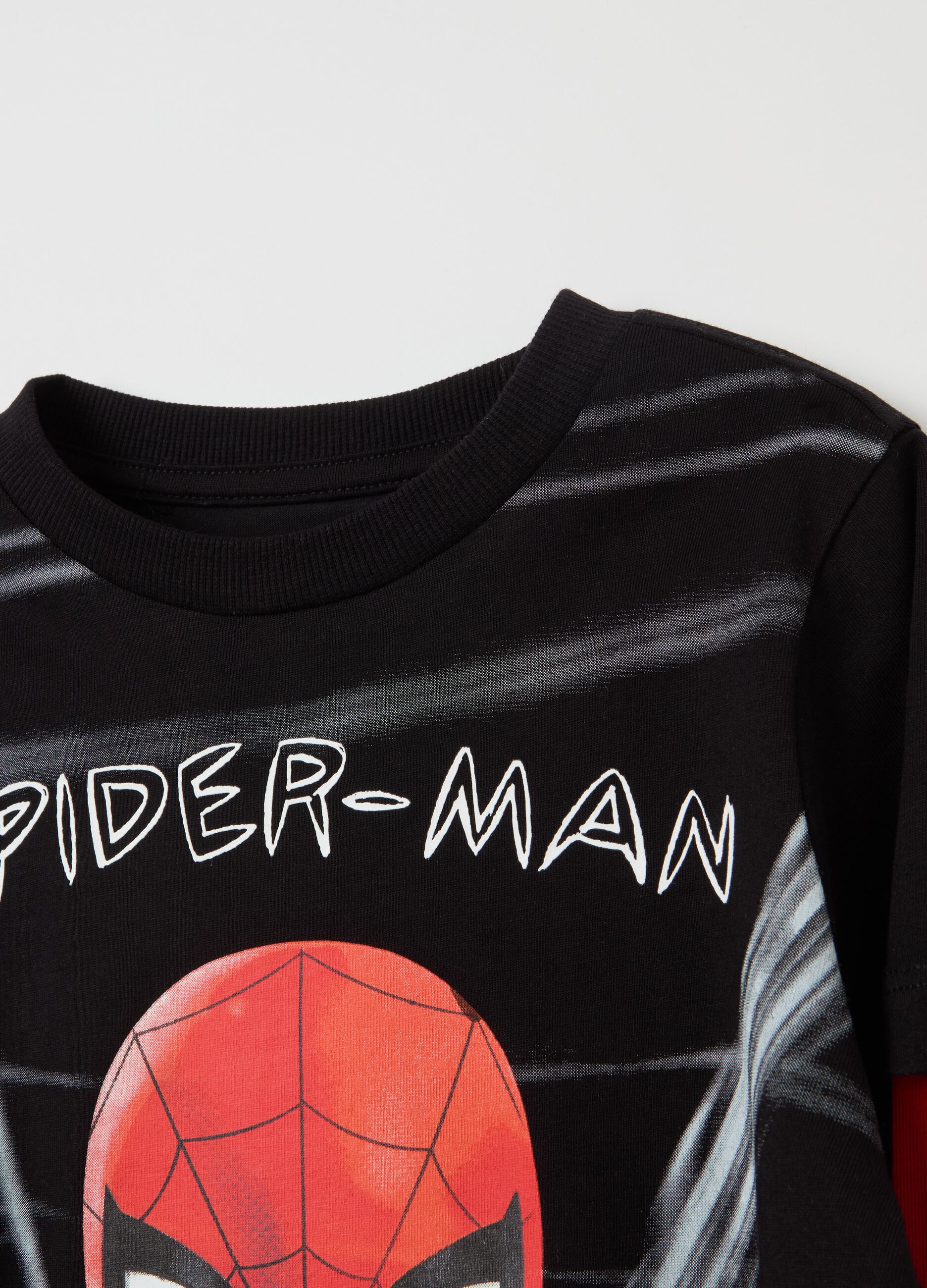 T-shirt with long sleeves and Spider-Man print