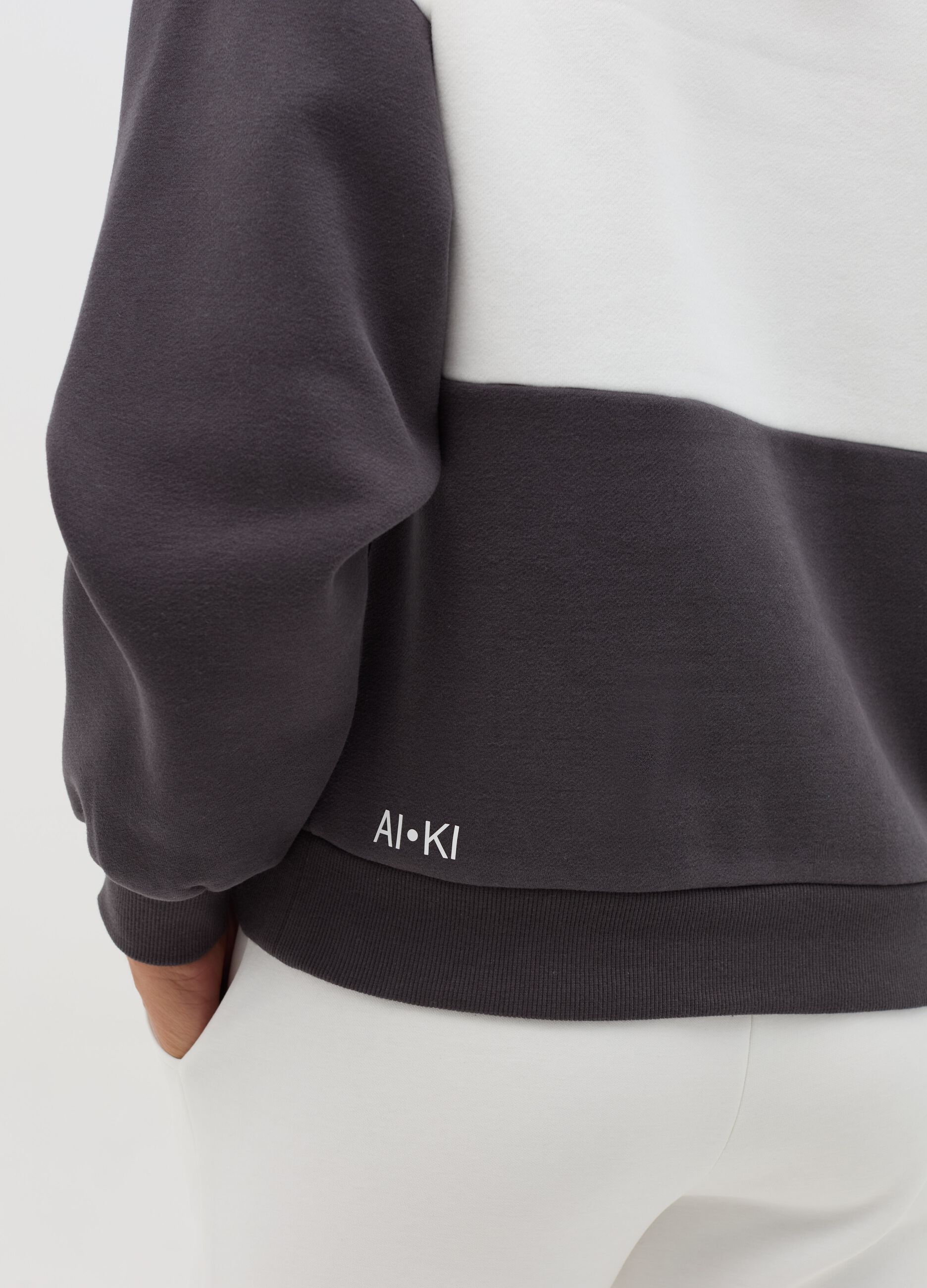 AI•KI colourblock sweatshirt