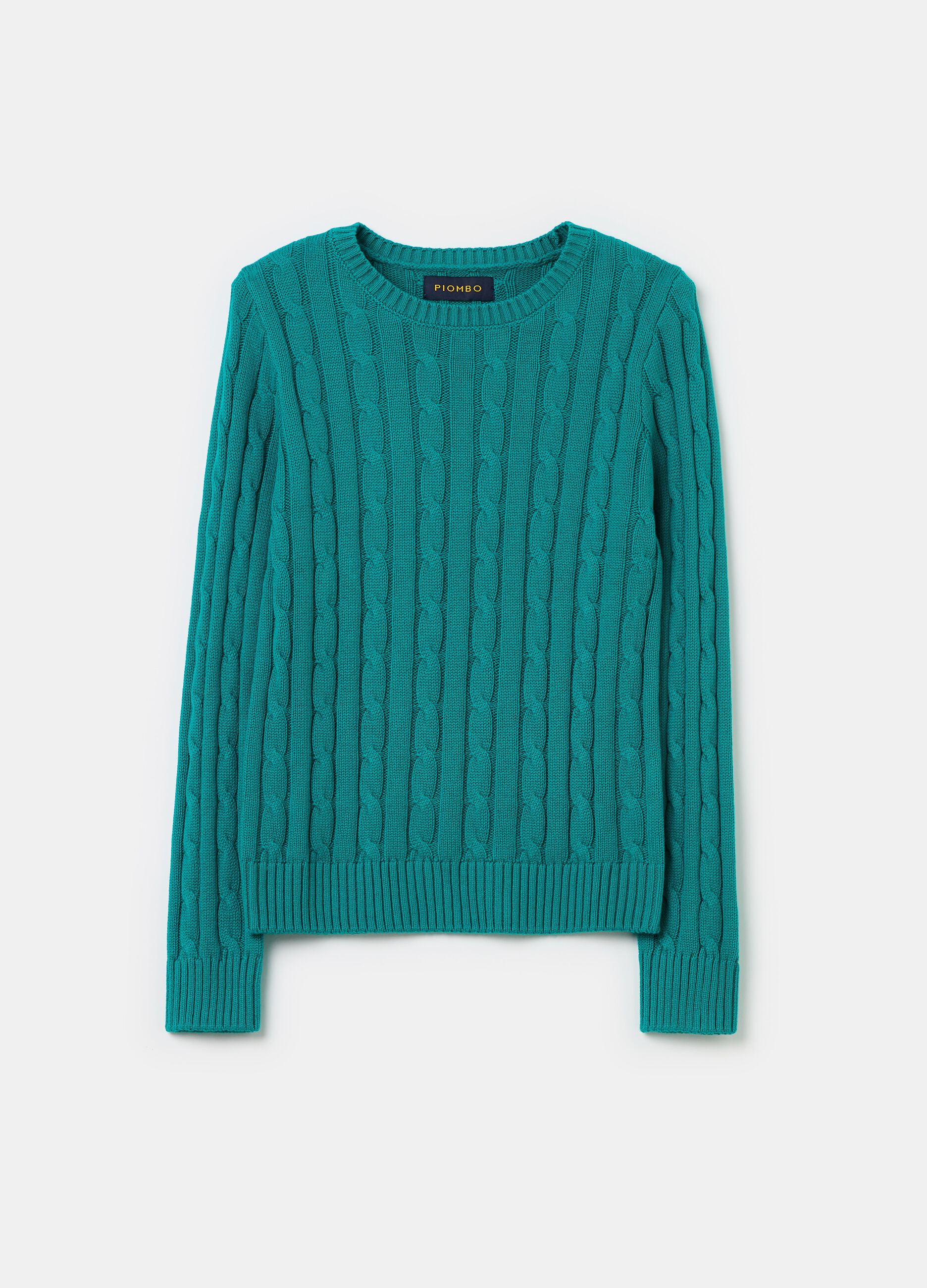 Ribbed pullover with cable-knit design