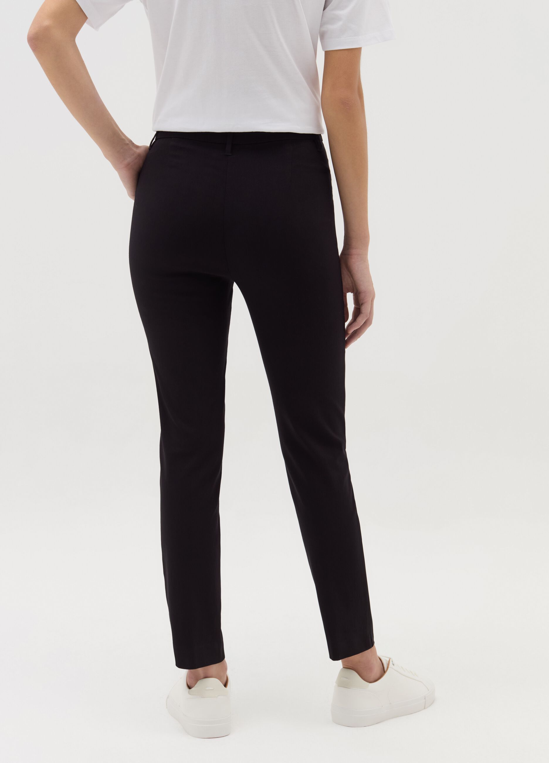 Stretch chino trousers