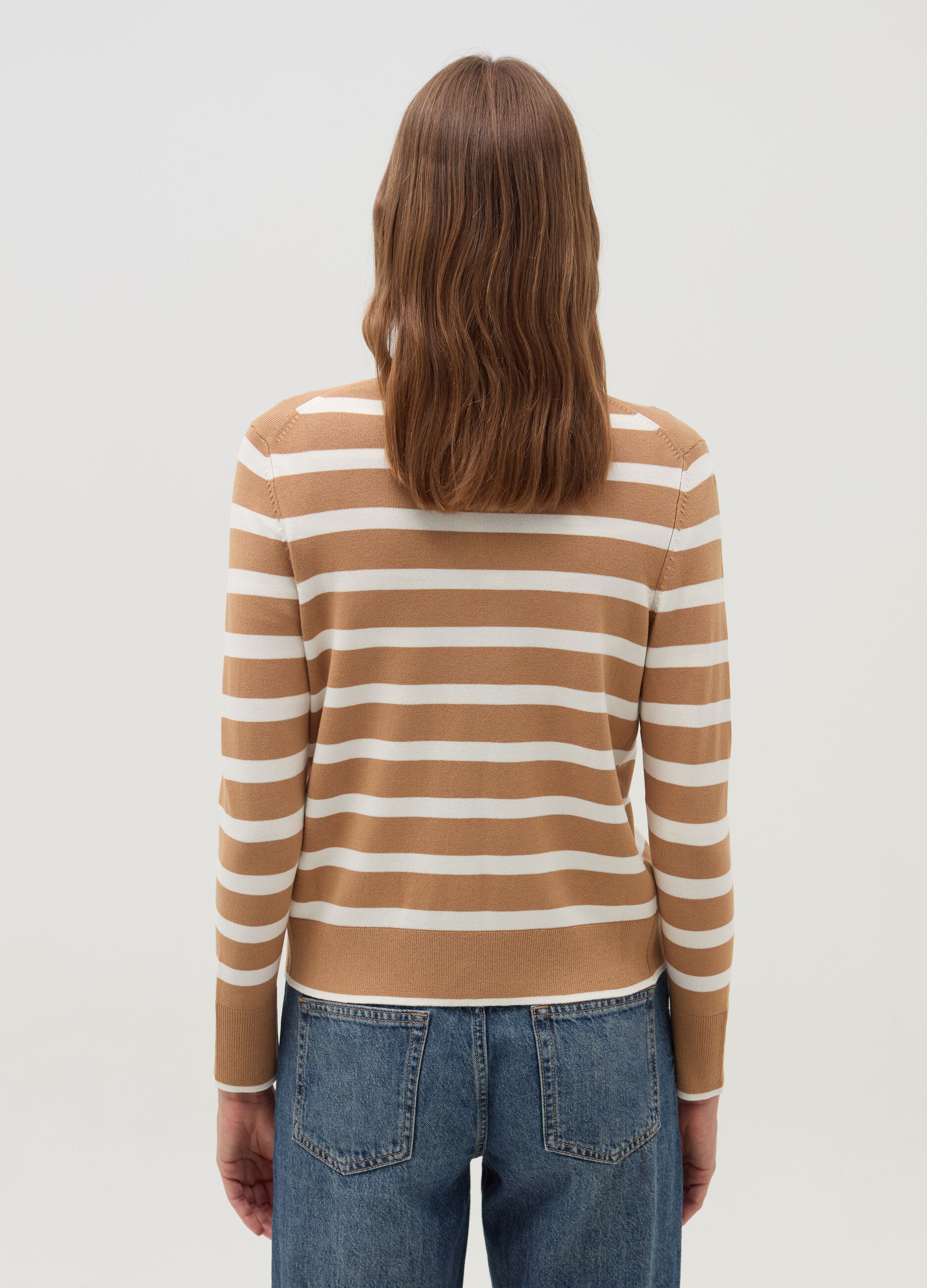 Striped cardigan with round neck