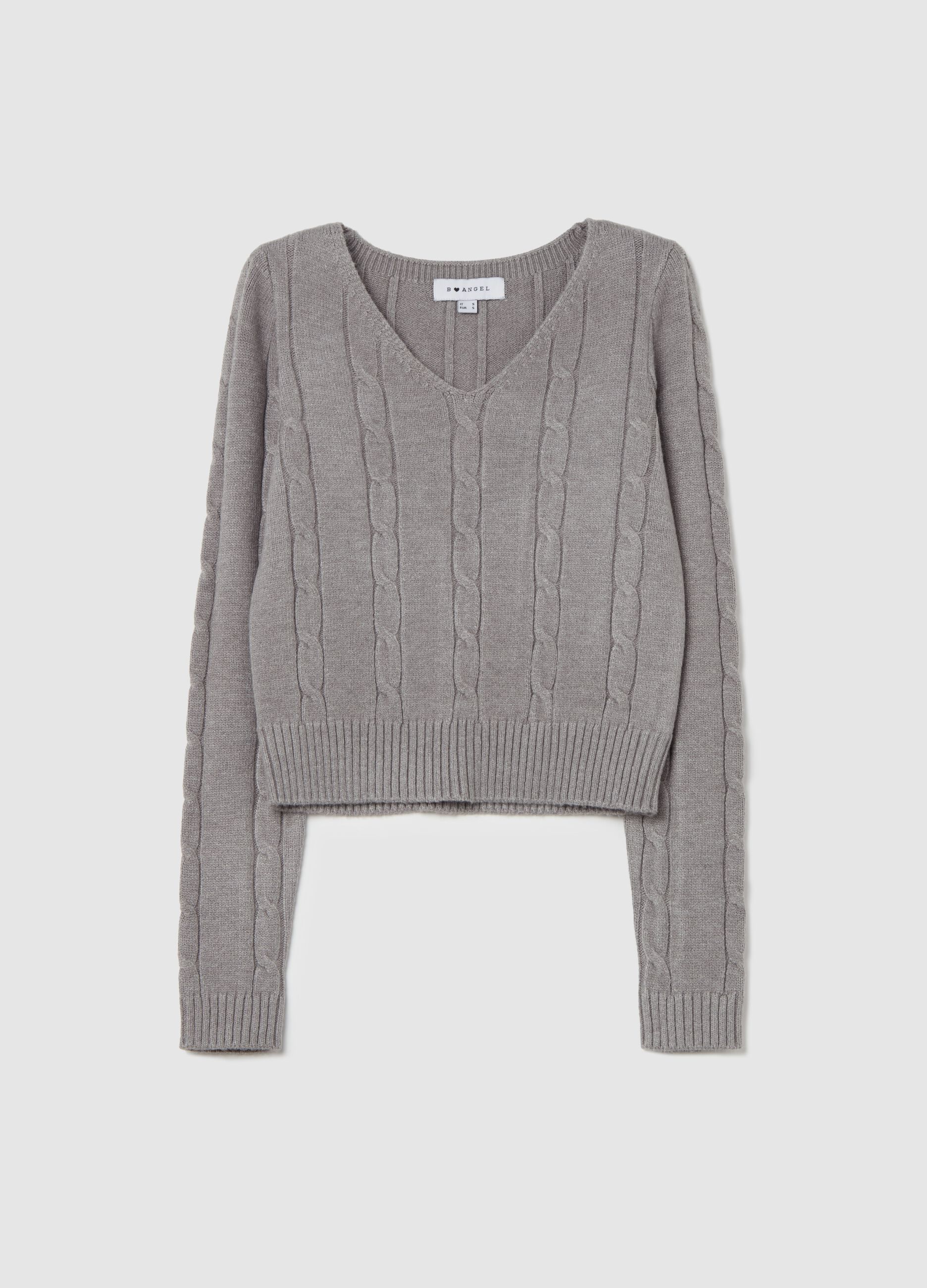 Cable-knit crop pullover with V neck