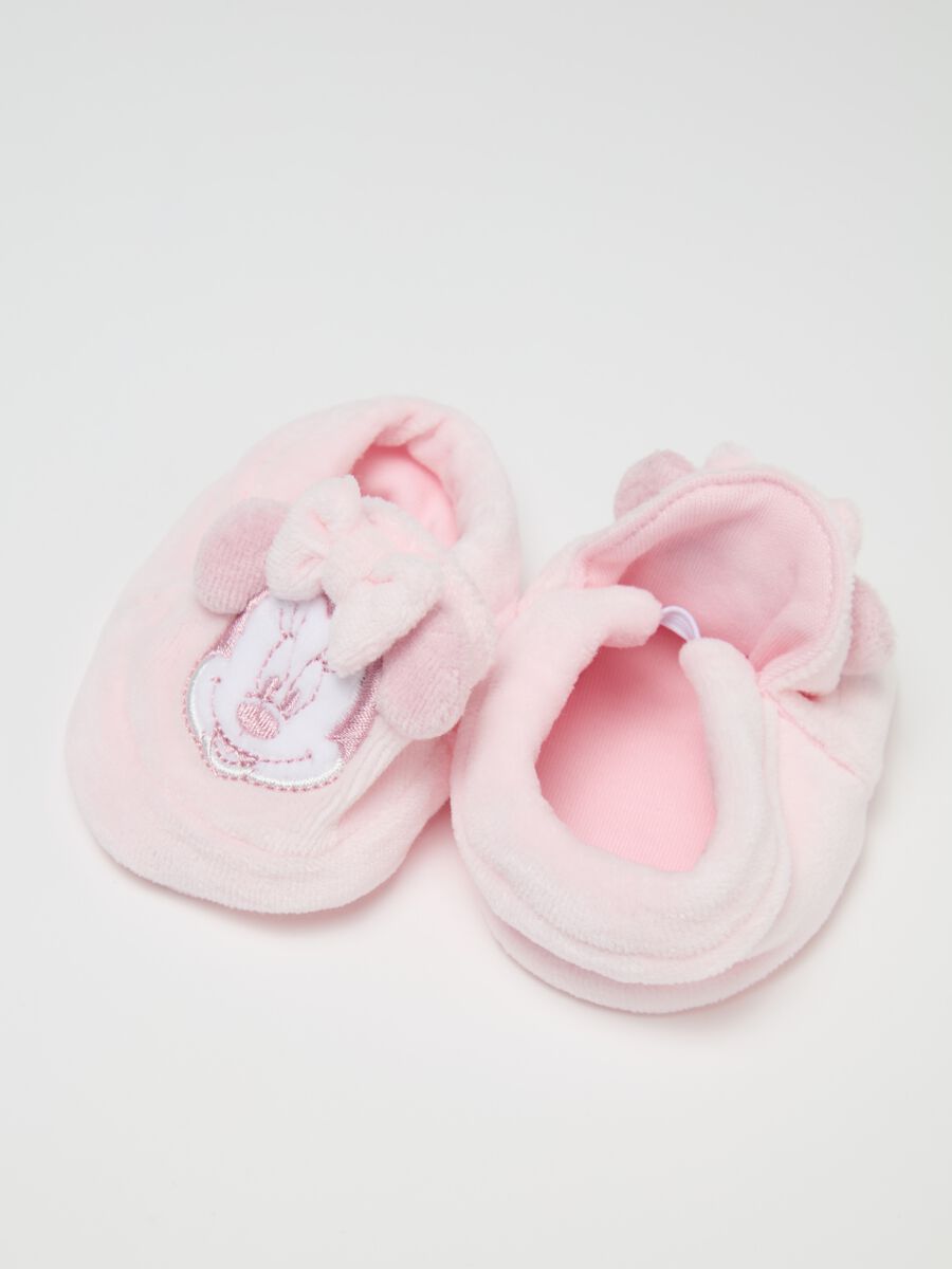 Set with beanie and baby shoes with Minnie Mouse embroidery_2