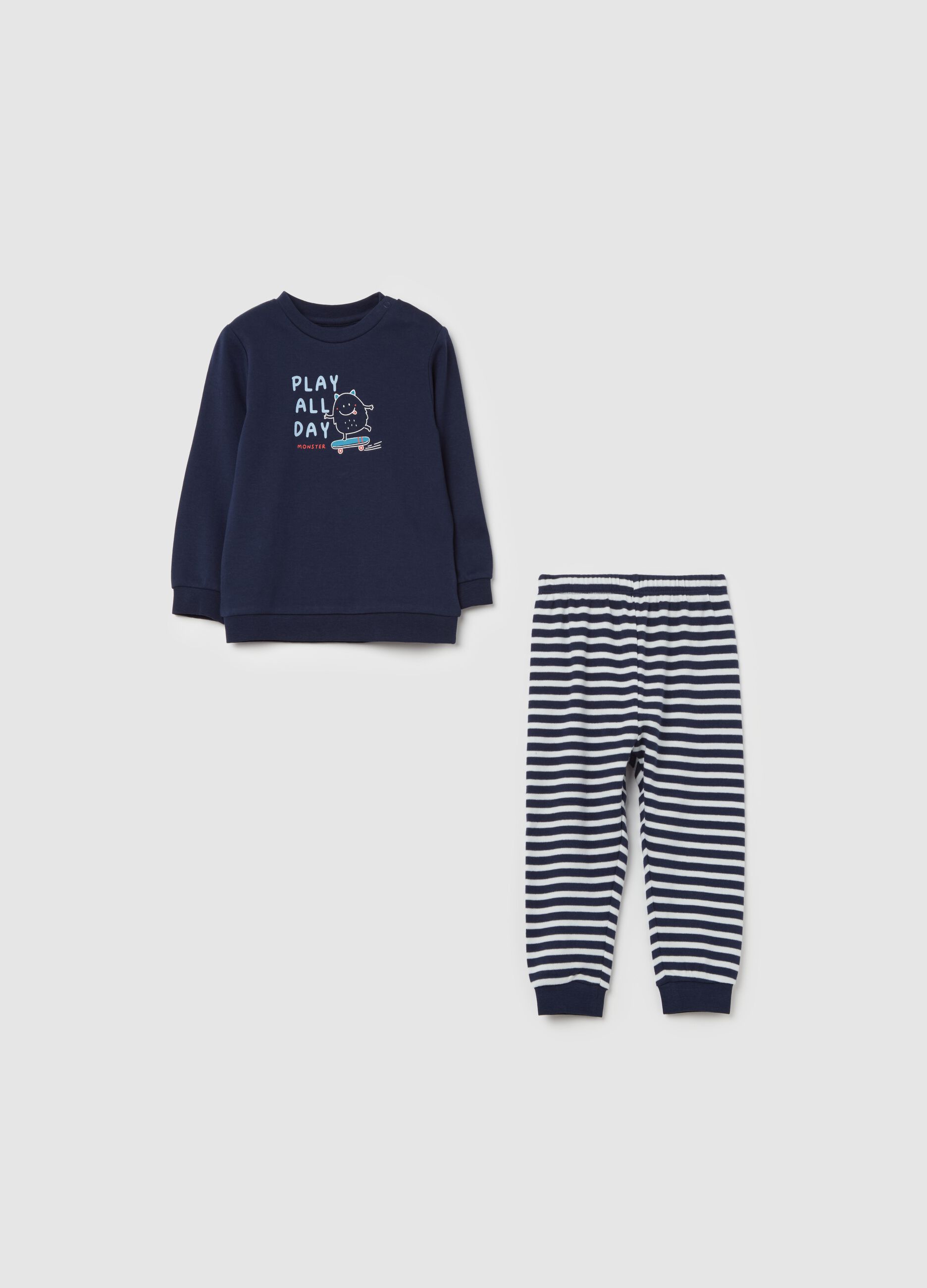  "PLAY ALL DAY” pyjamas in organic cotton