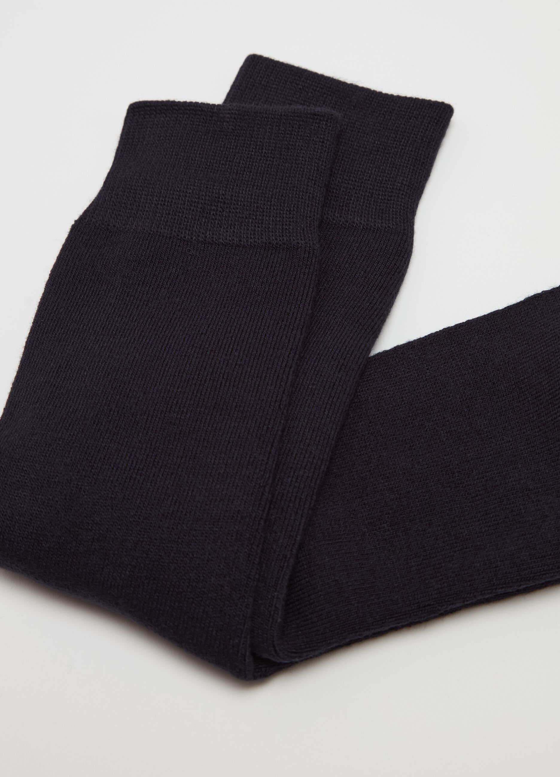 Two-pair pack short solid colour socks