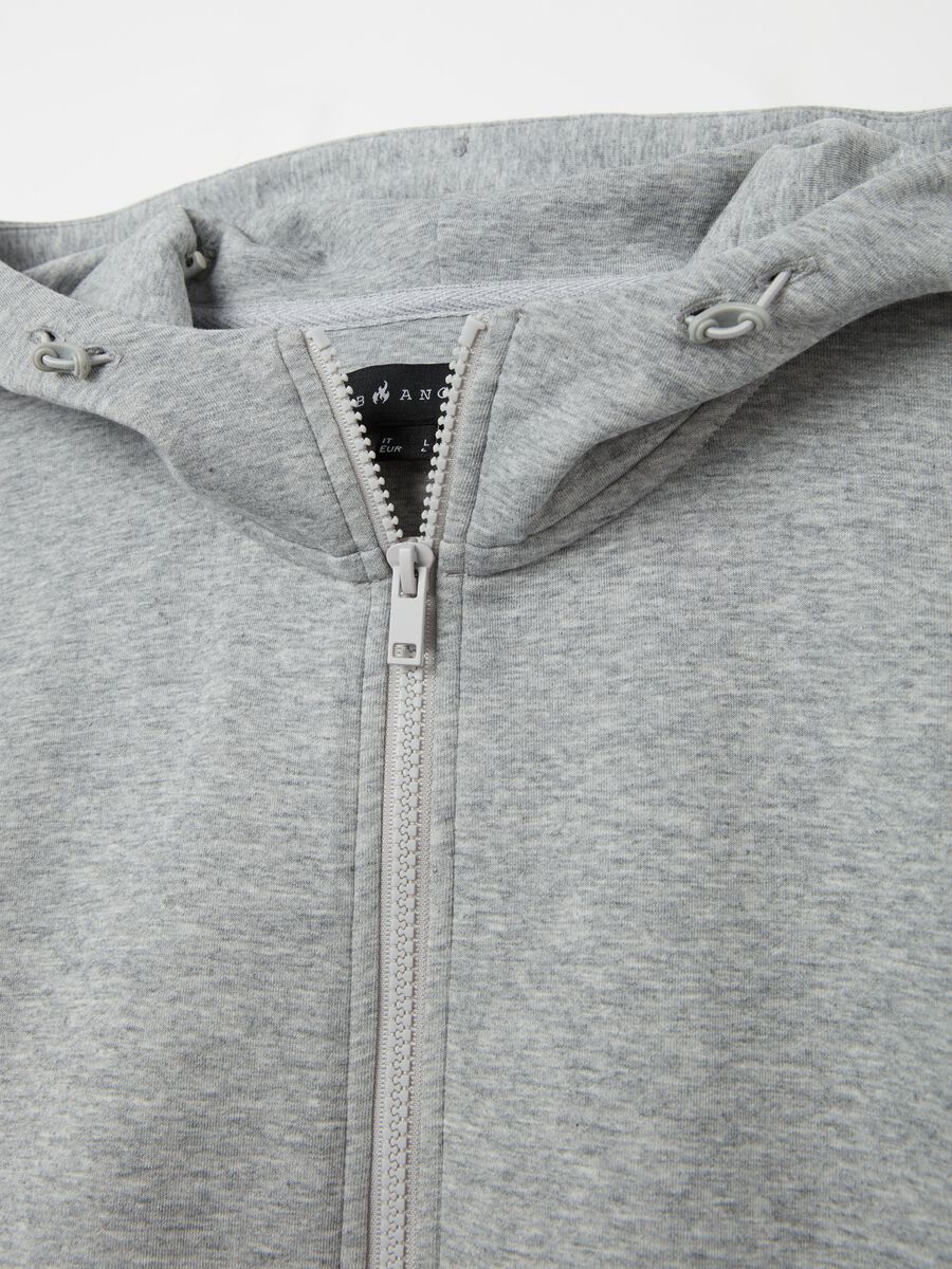 Full-zip fleece sweatshirt with hood and drawstring_5