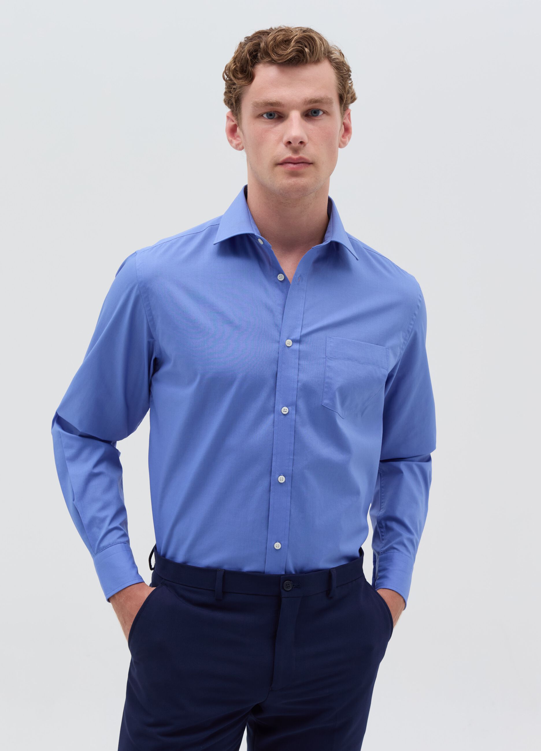 Solid colour, regular-fit shirt