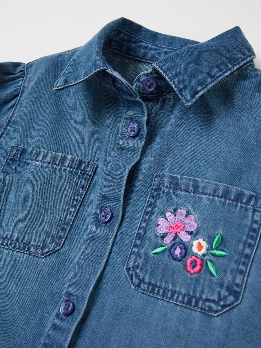 Denim shirt with floral embroidery_2