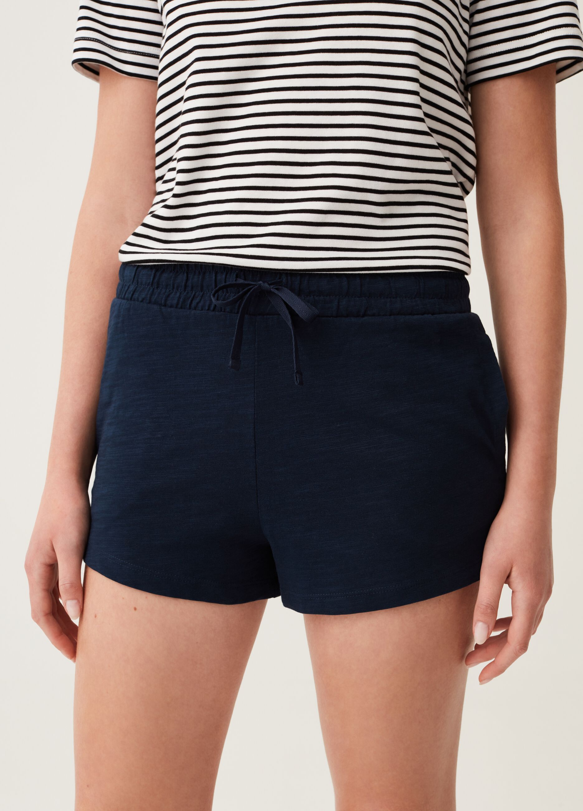 Slub cotton shorts with drawstring