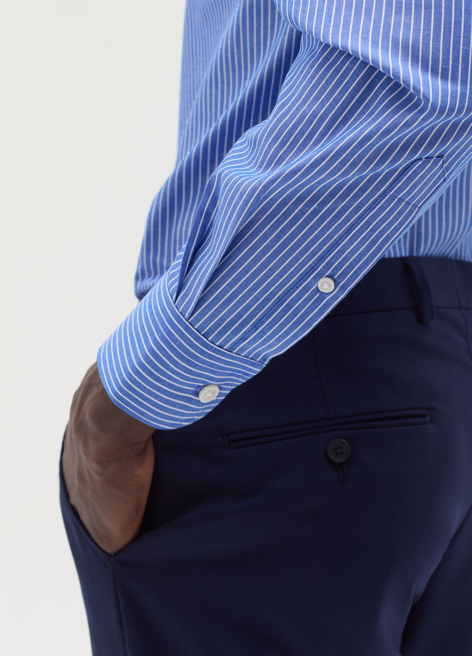 Regular-fit shirt with striped pattern