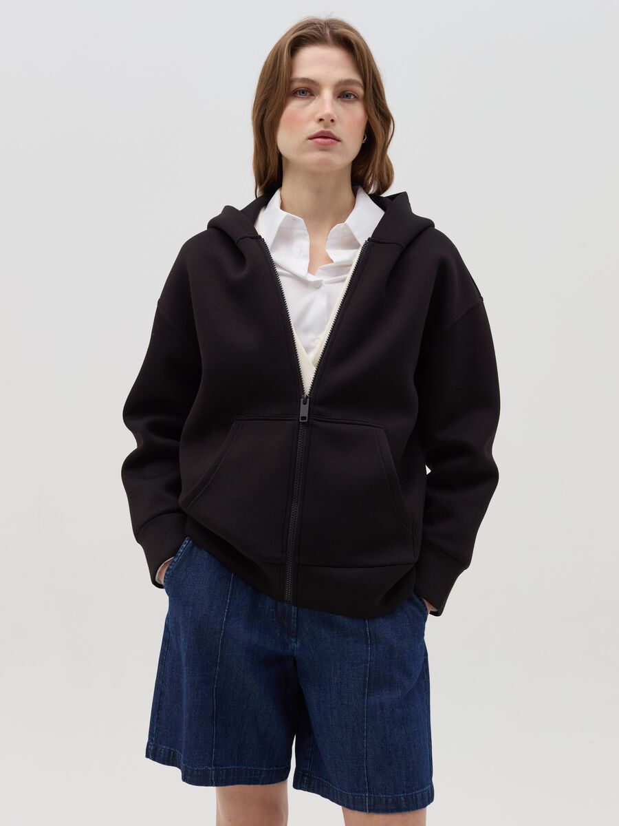 Essential sweatshirt with hood and zip_1