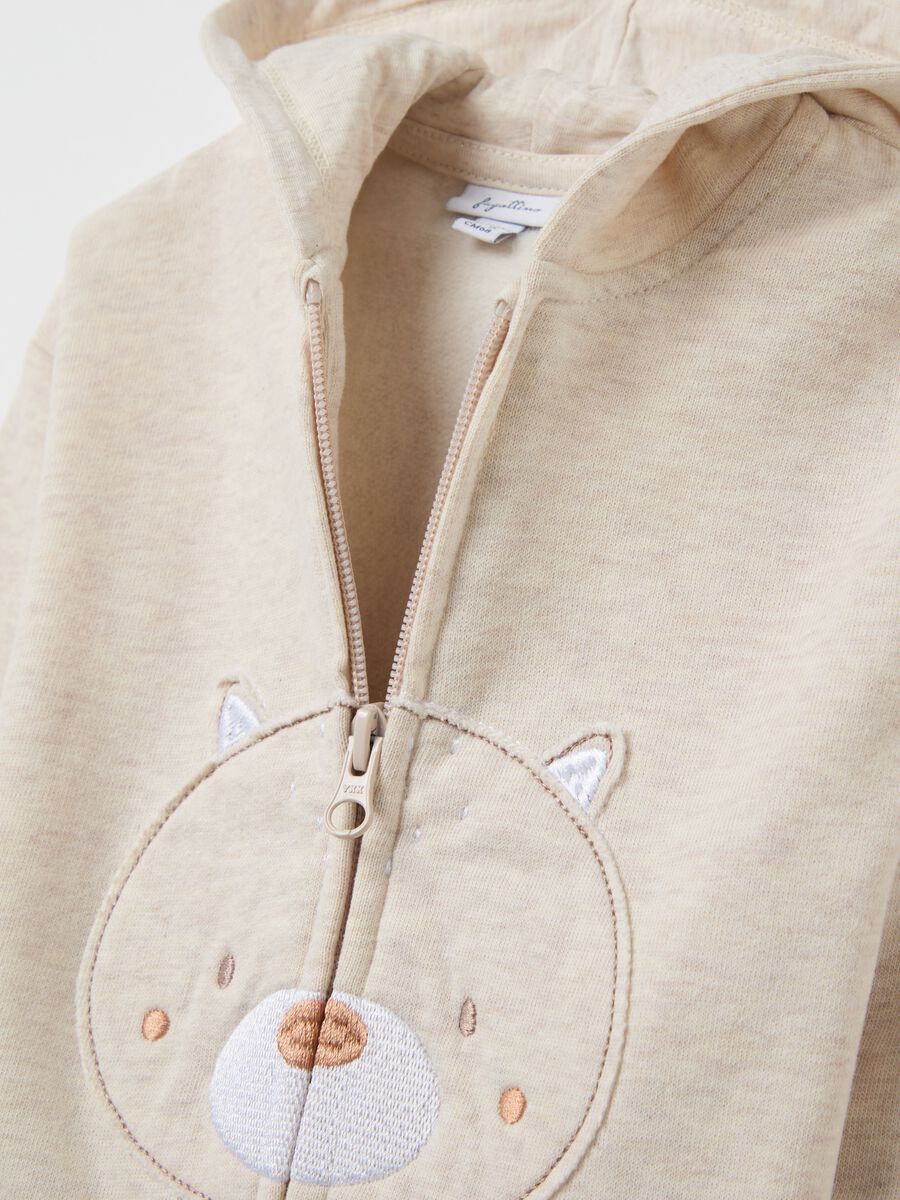 Full-zip sweatshirt in organic cotton with hood and embroidery_2