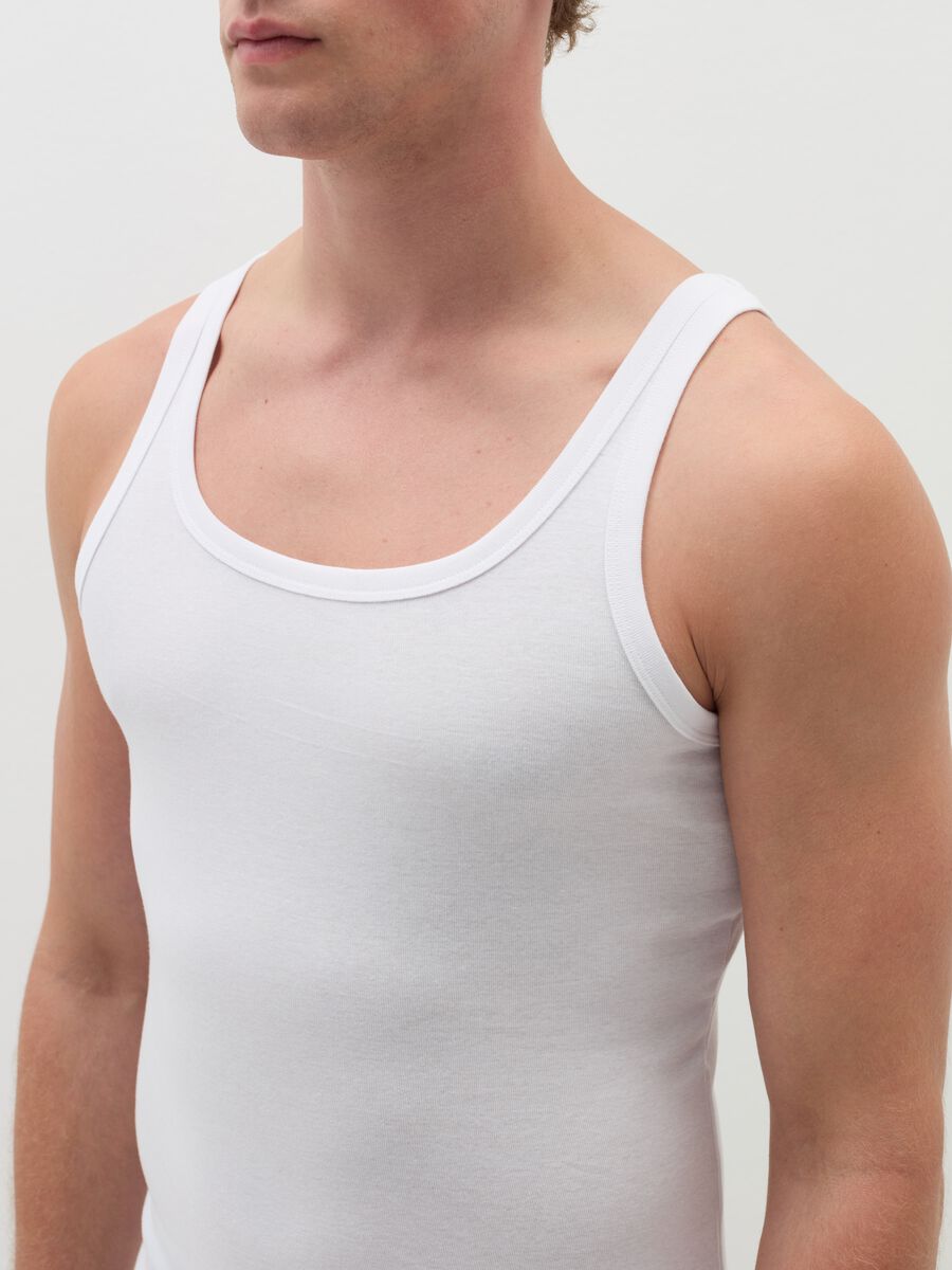 Cotton racerback vest with ribbed edging_1