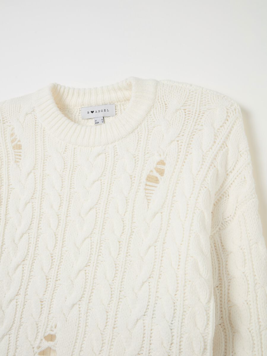 Crop cable-knit pullover with abrasions_5