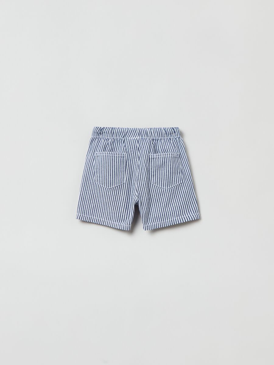 Shorts de algodón de rayas teñido en hilo_1