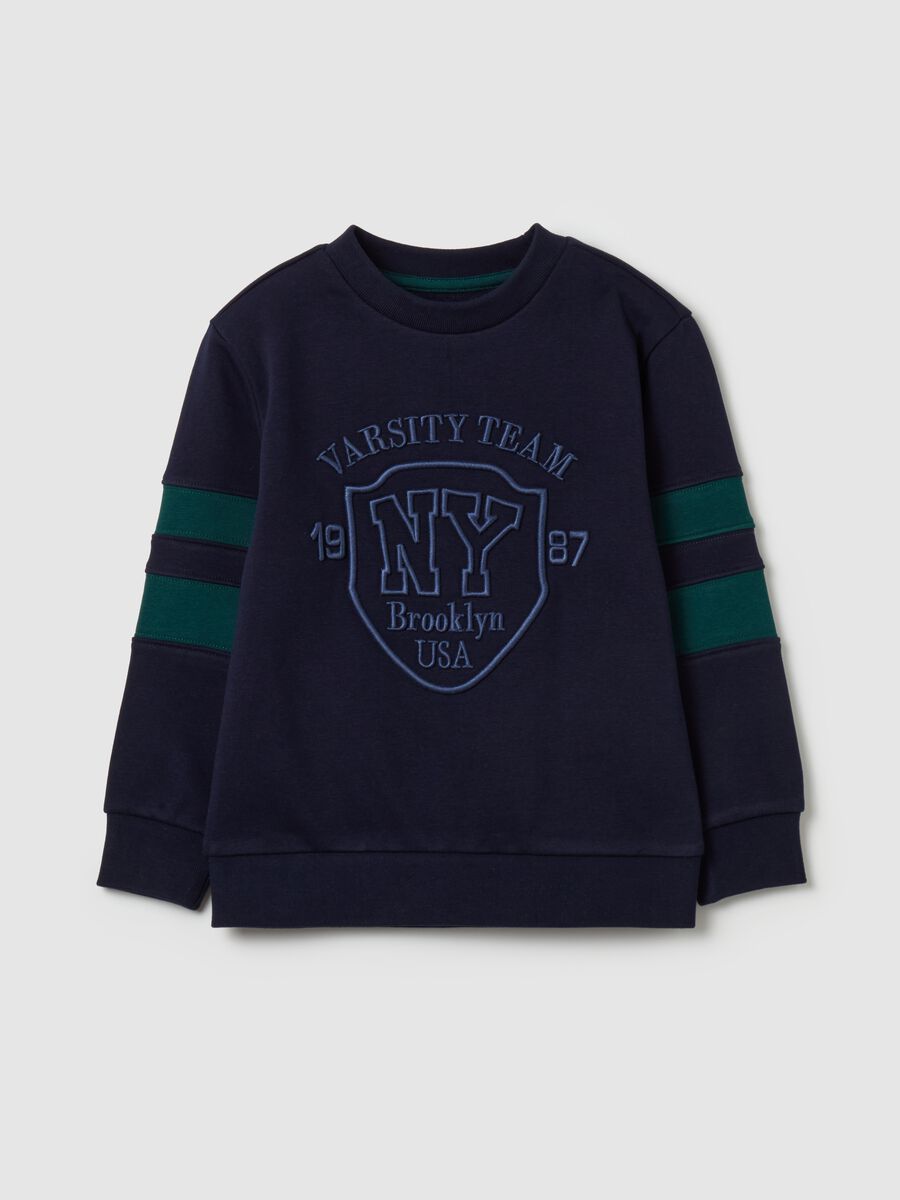 Sweatshirt with "Varsity Team” embroidery_0