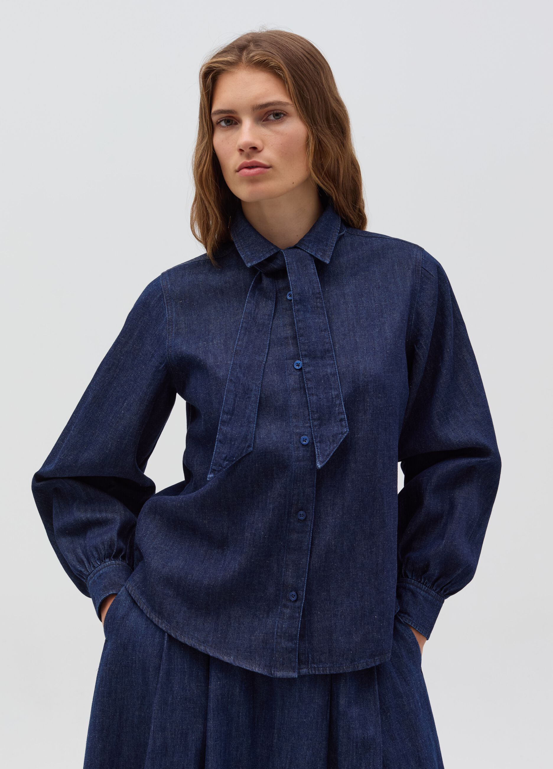 Denim shirt with puff sleeves