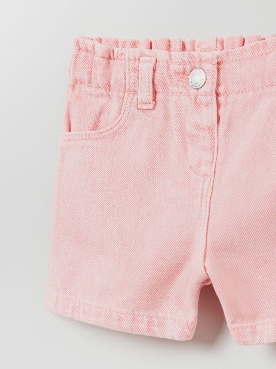 Garment-dyed twill shorts with pockets_2