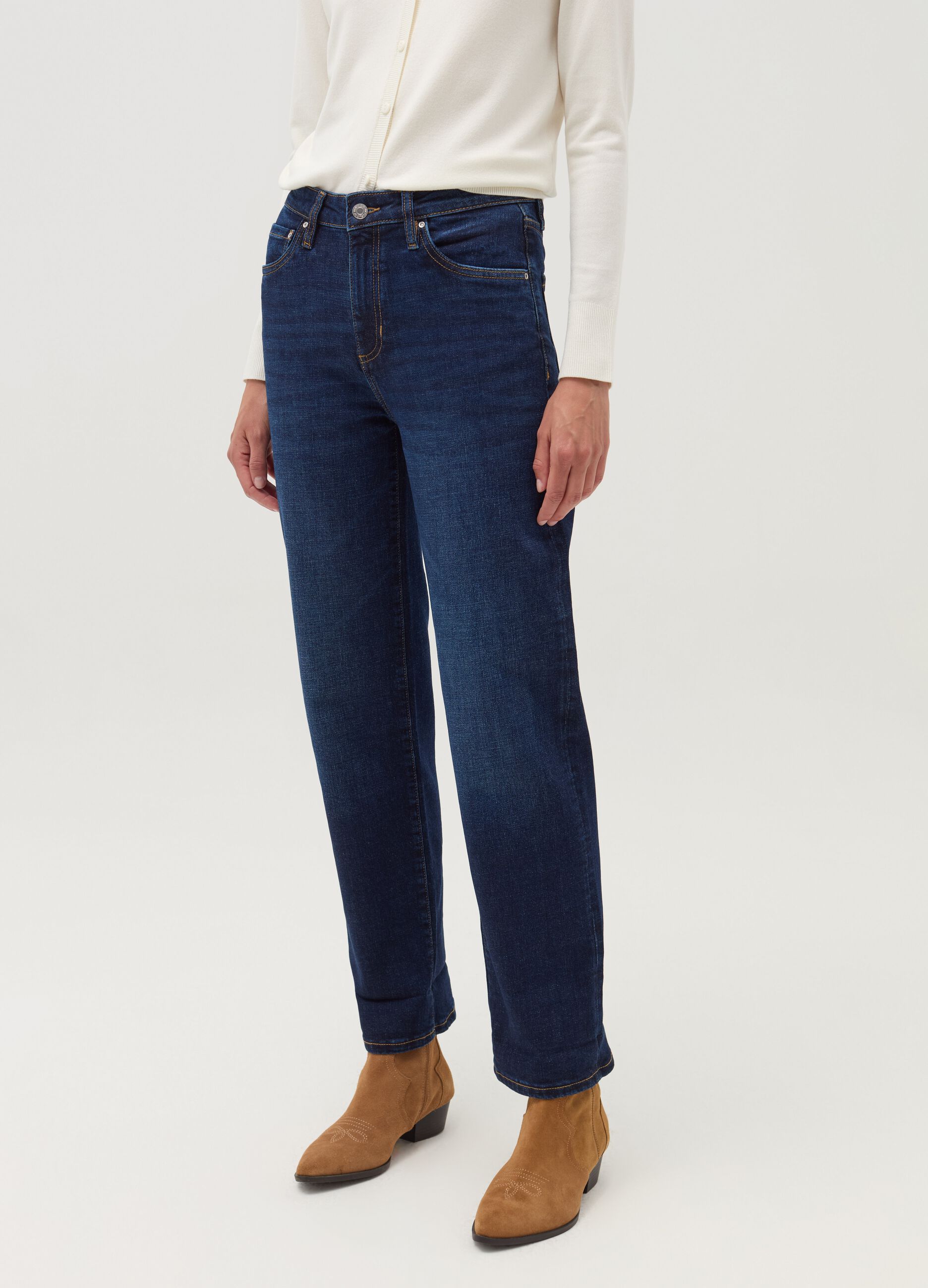 Straight-fit stretch jeans