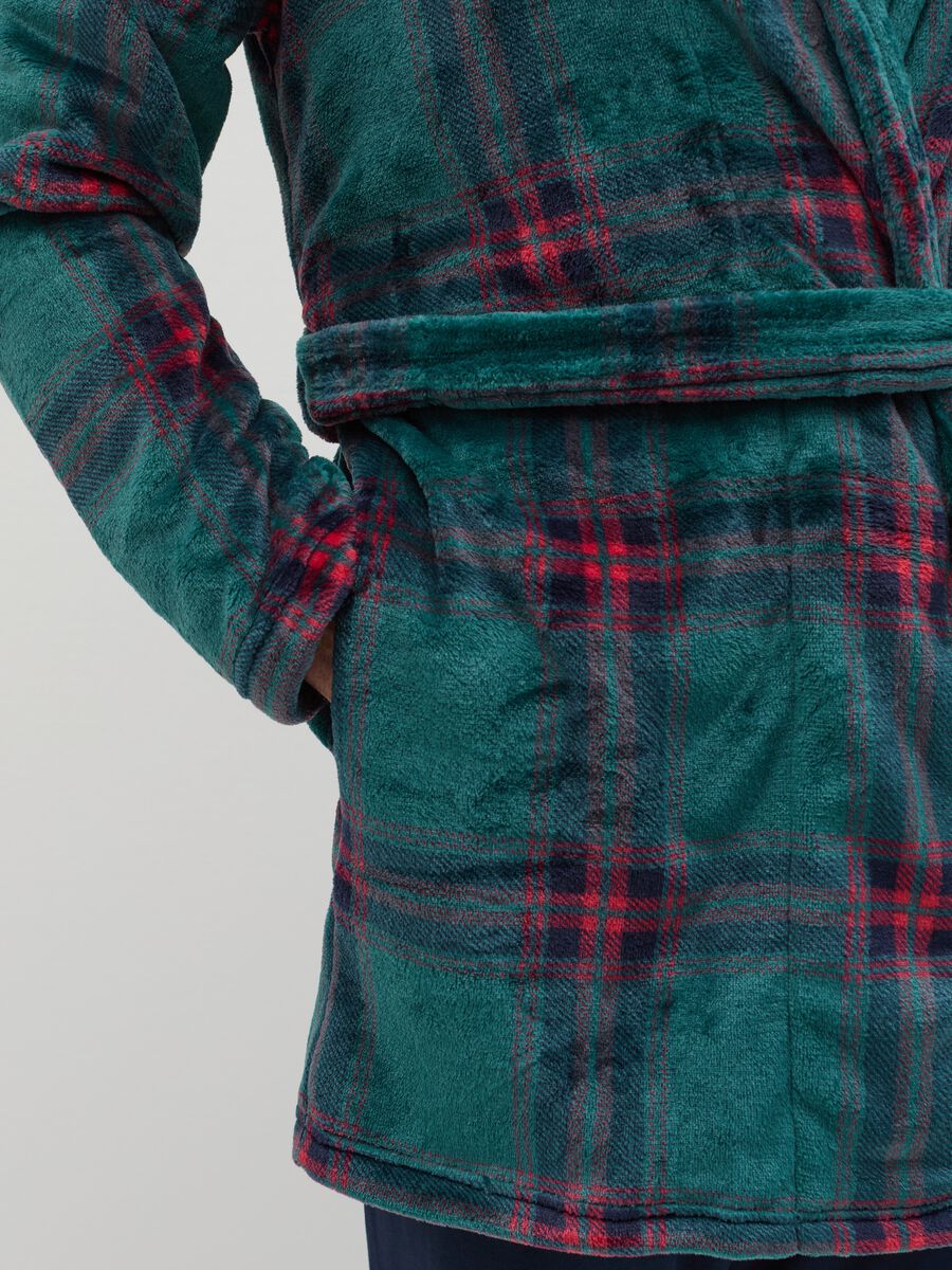 Long dressing gown in fleece with tartan pattern_2