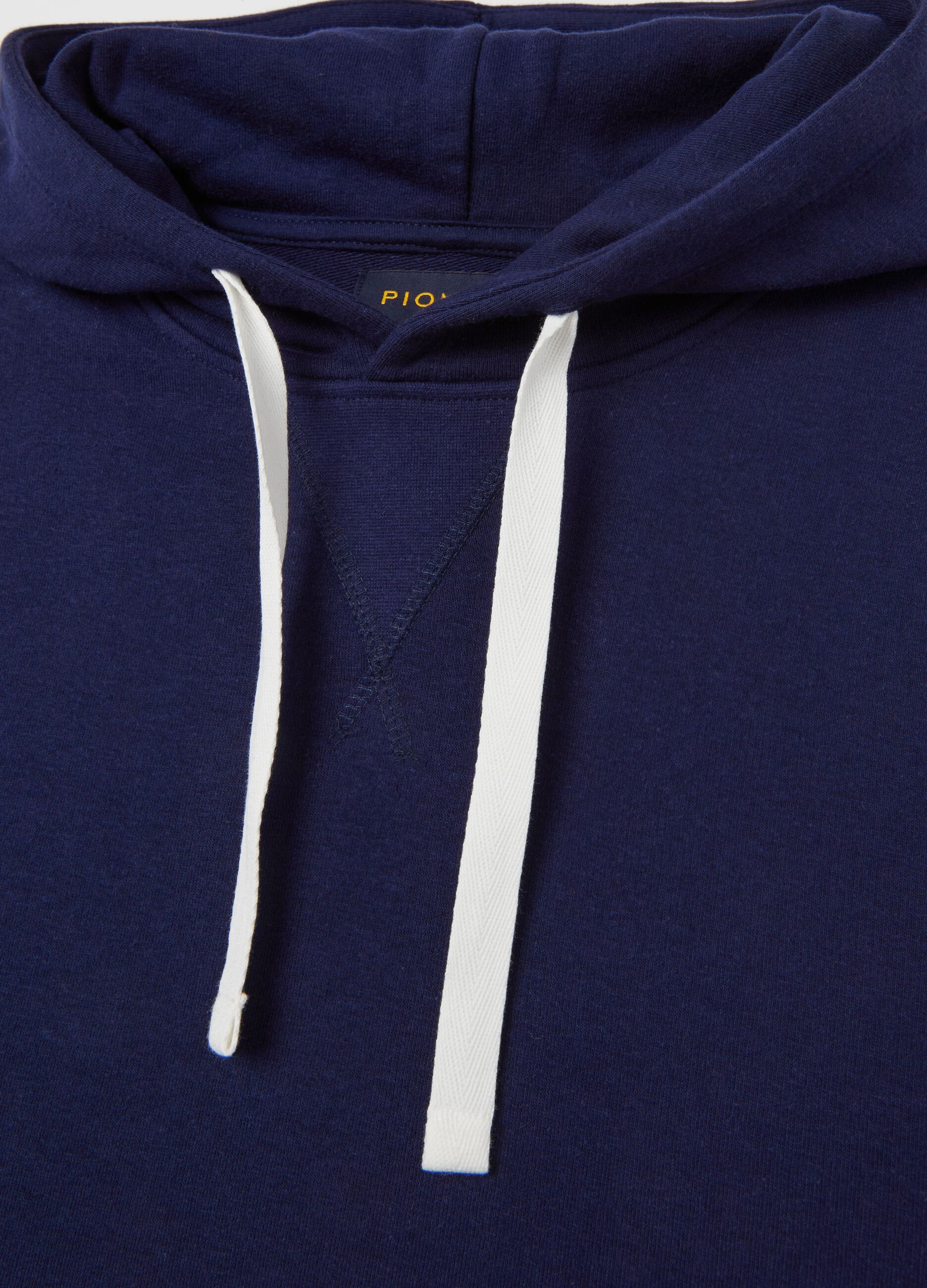 Hoodie with V detail