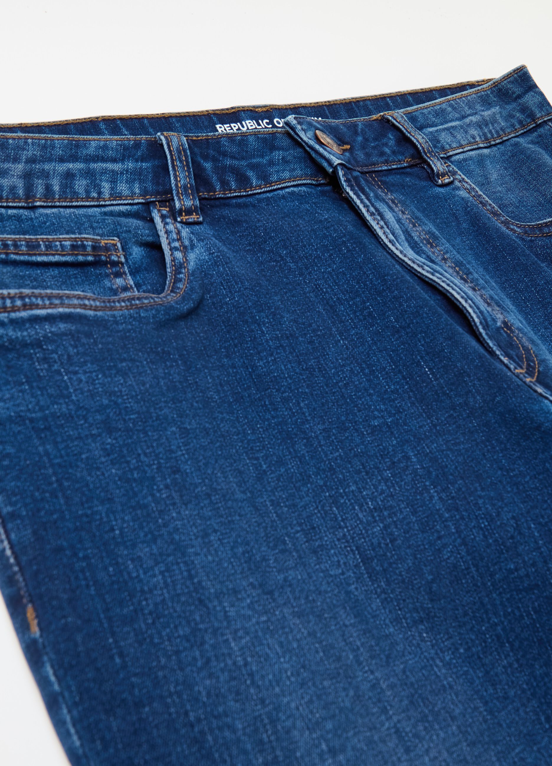 Regular-fit jeans with five pockets