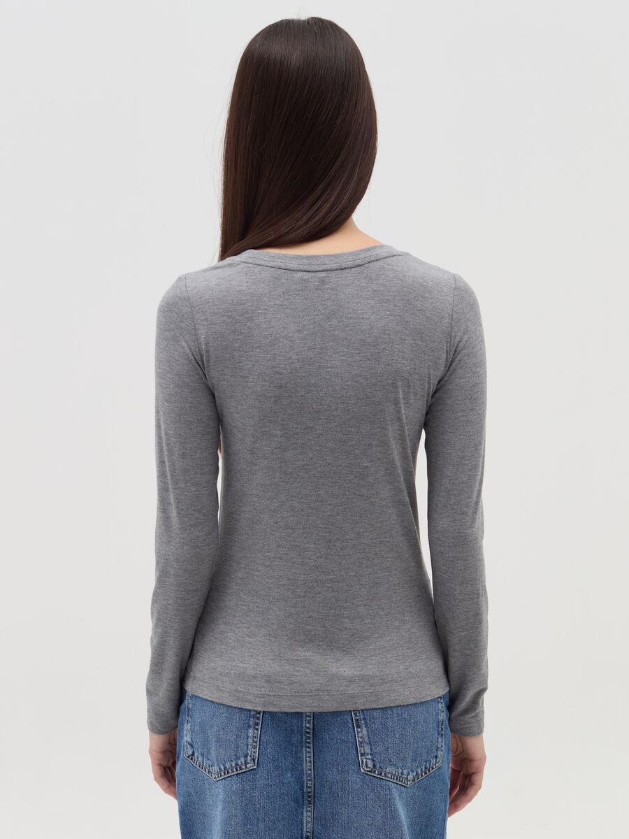 Long-sleeved T-shirt in stretch viscose_2
