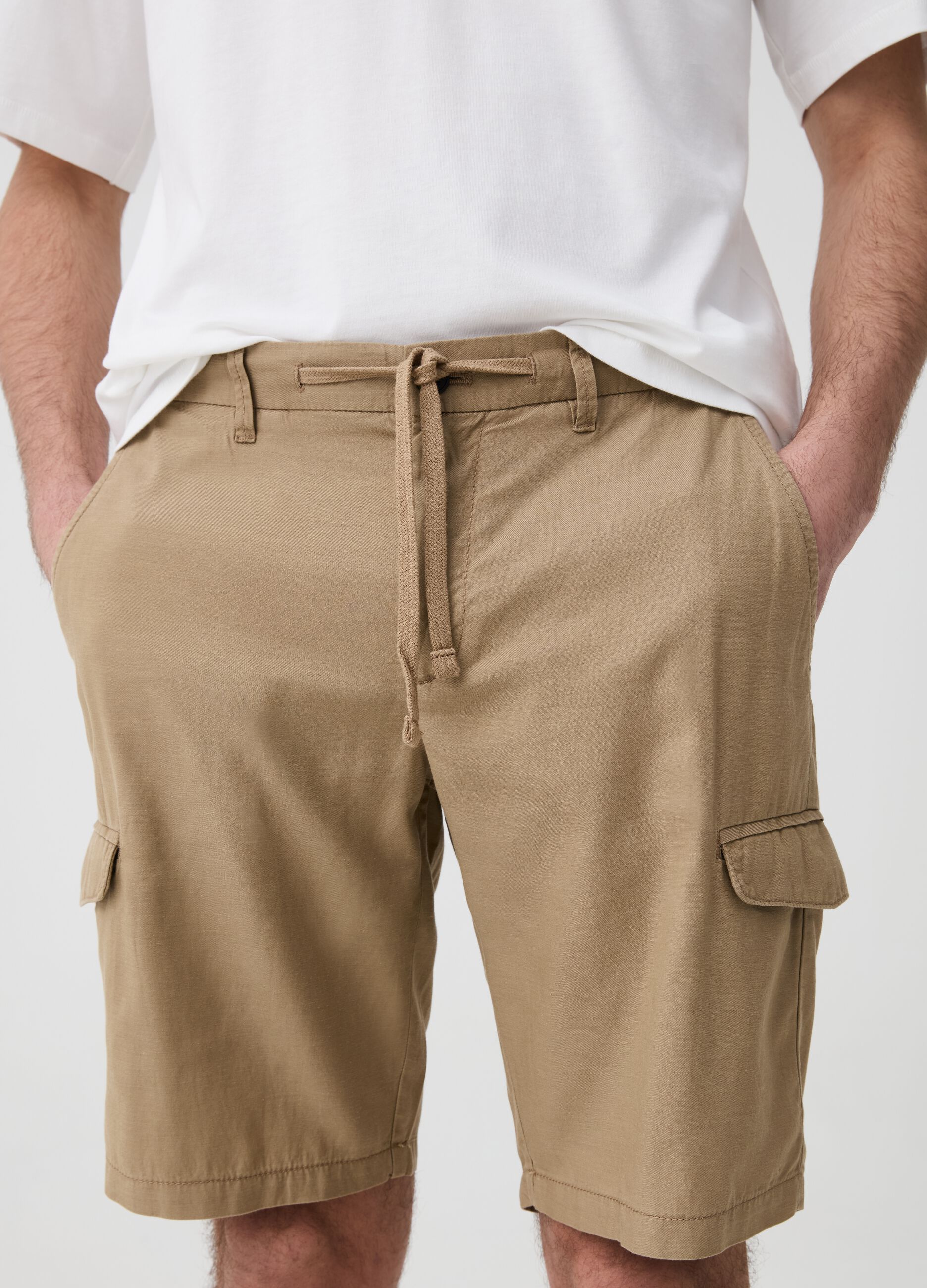 Cargo Bermuda joggers with drawstring