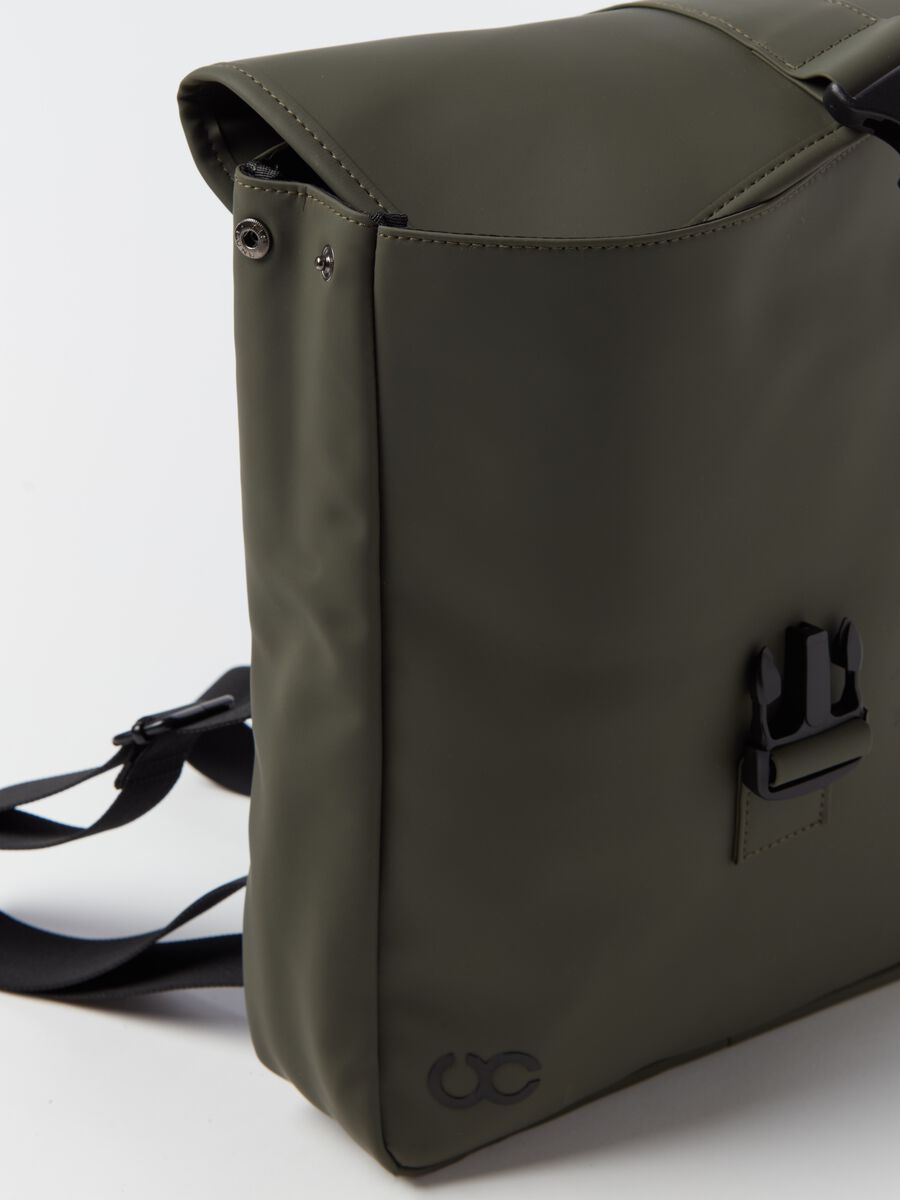 Waterproof backpack with flap_2