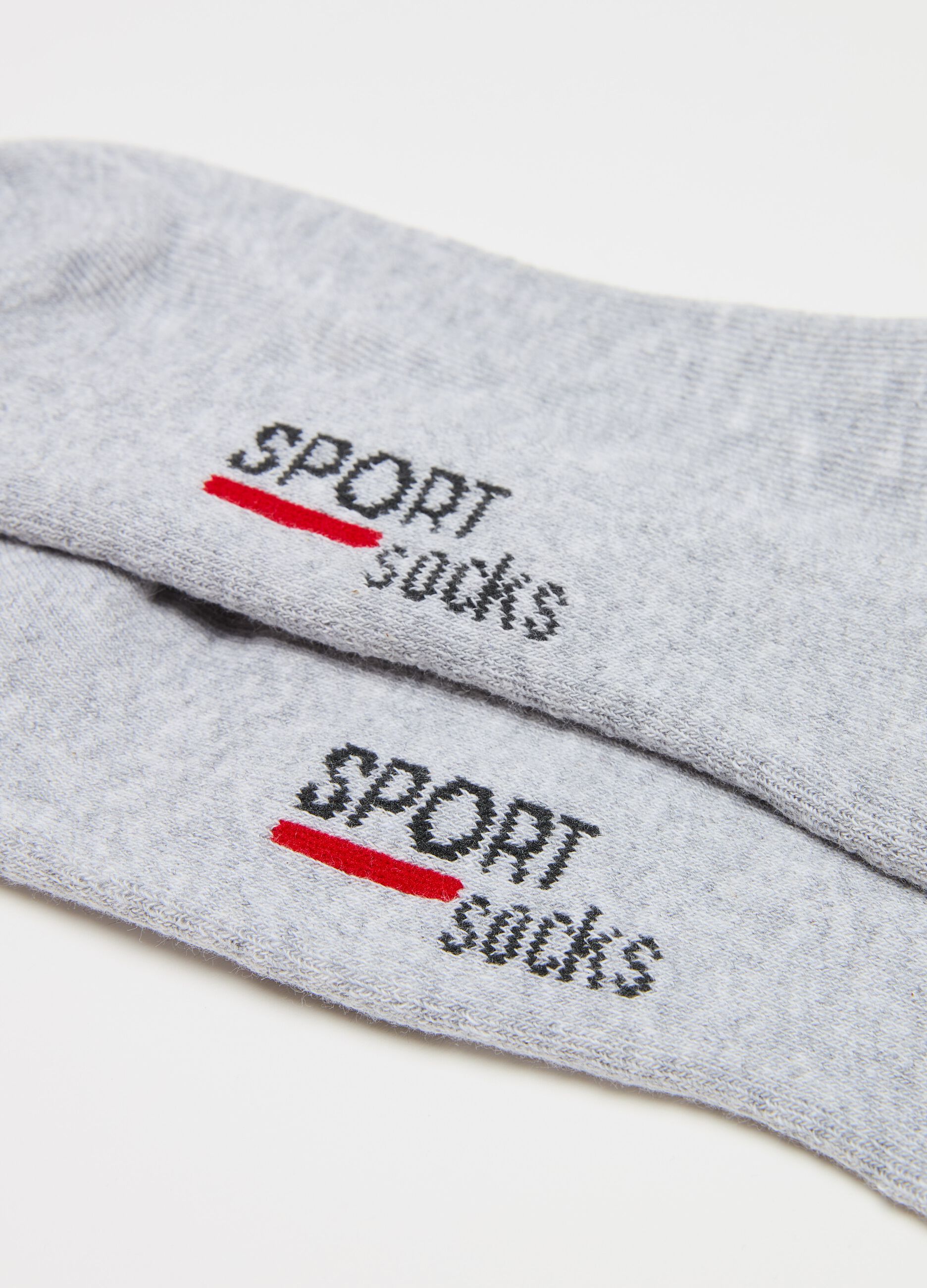 Three-pair pack short stretch fitness socks